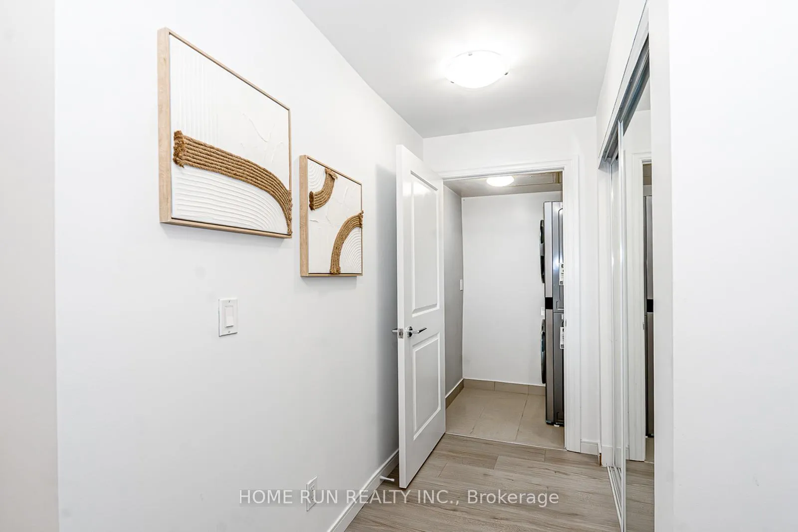 Photo 17 of Unit 902E, 8110 Birchmount Road W, Markham, Unionville — HOMEH