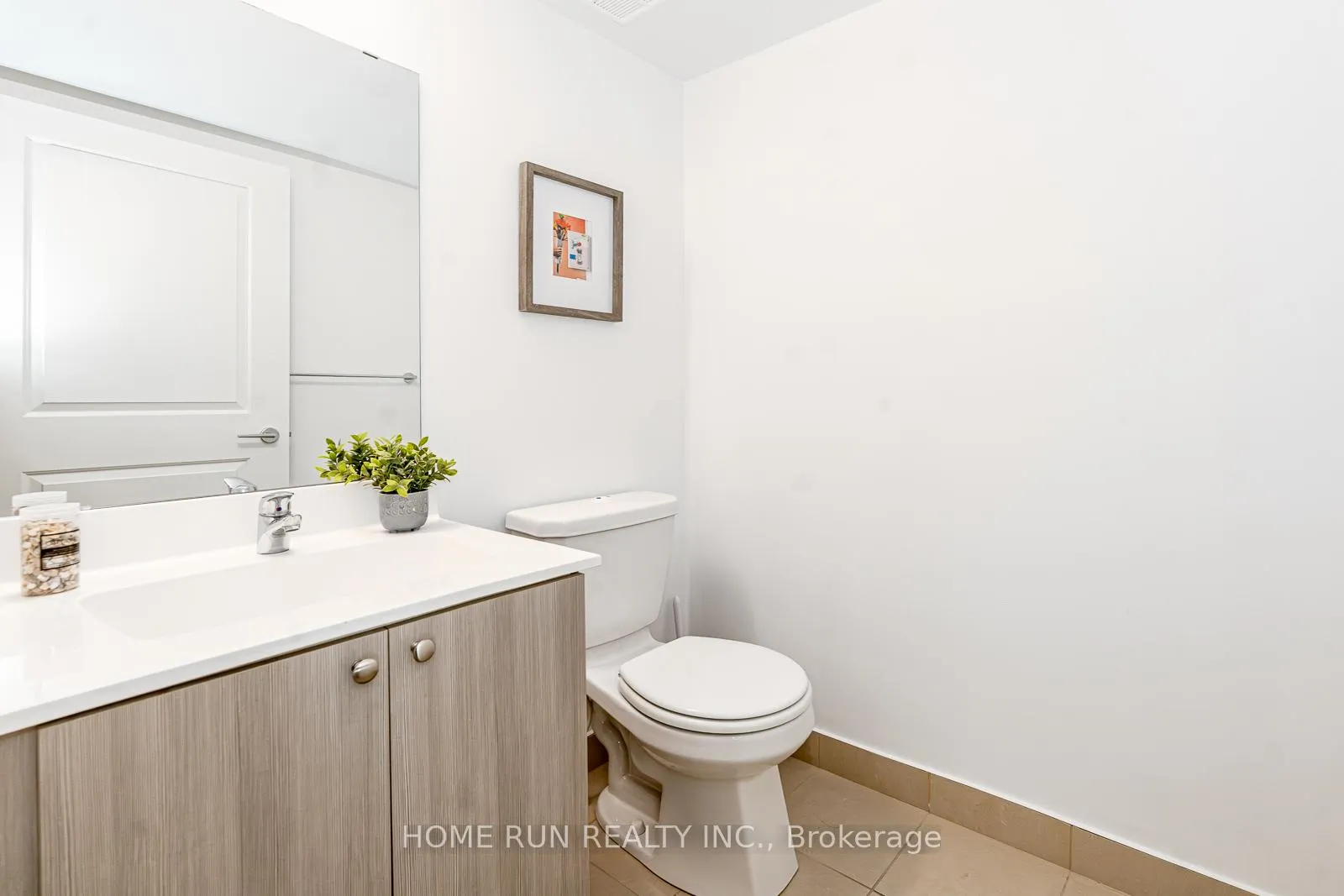 Photo 18 of Unit 902E, 8110 Birchmount Road W, Markham, Unionville — HOMEH