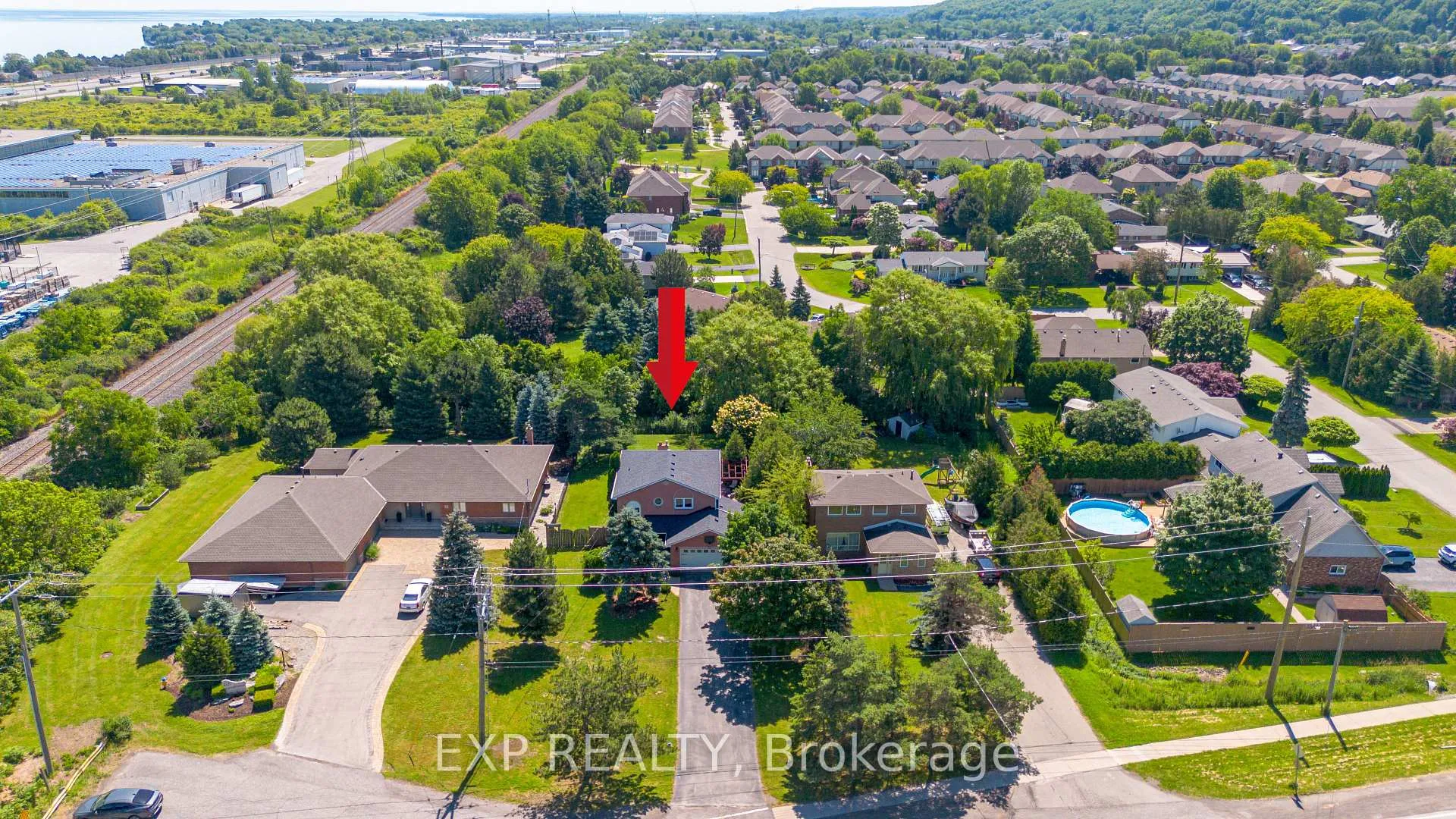 Photo 2 of 66 Casablanca Boulevard, Grimsby, Grimsby West — HOMEH