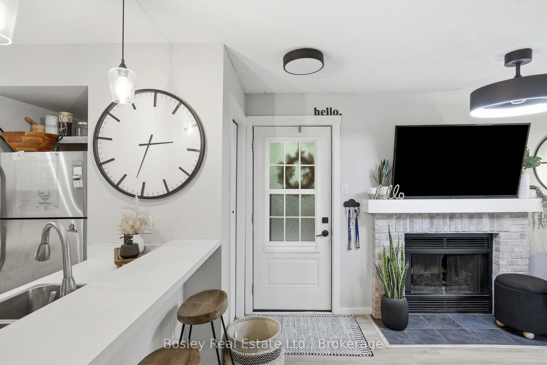 Photo 6 of Unit 114, 23 Dawson Drive, Collingwood — HOMEH