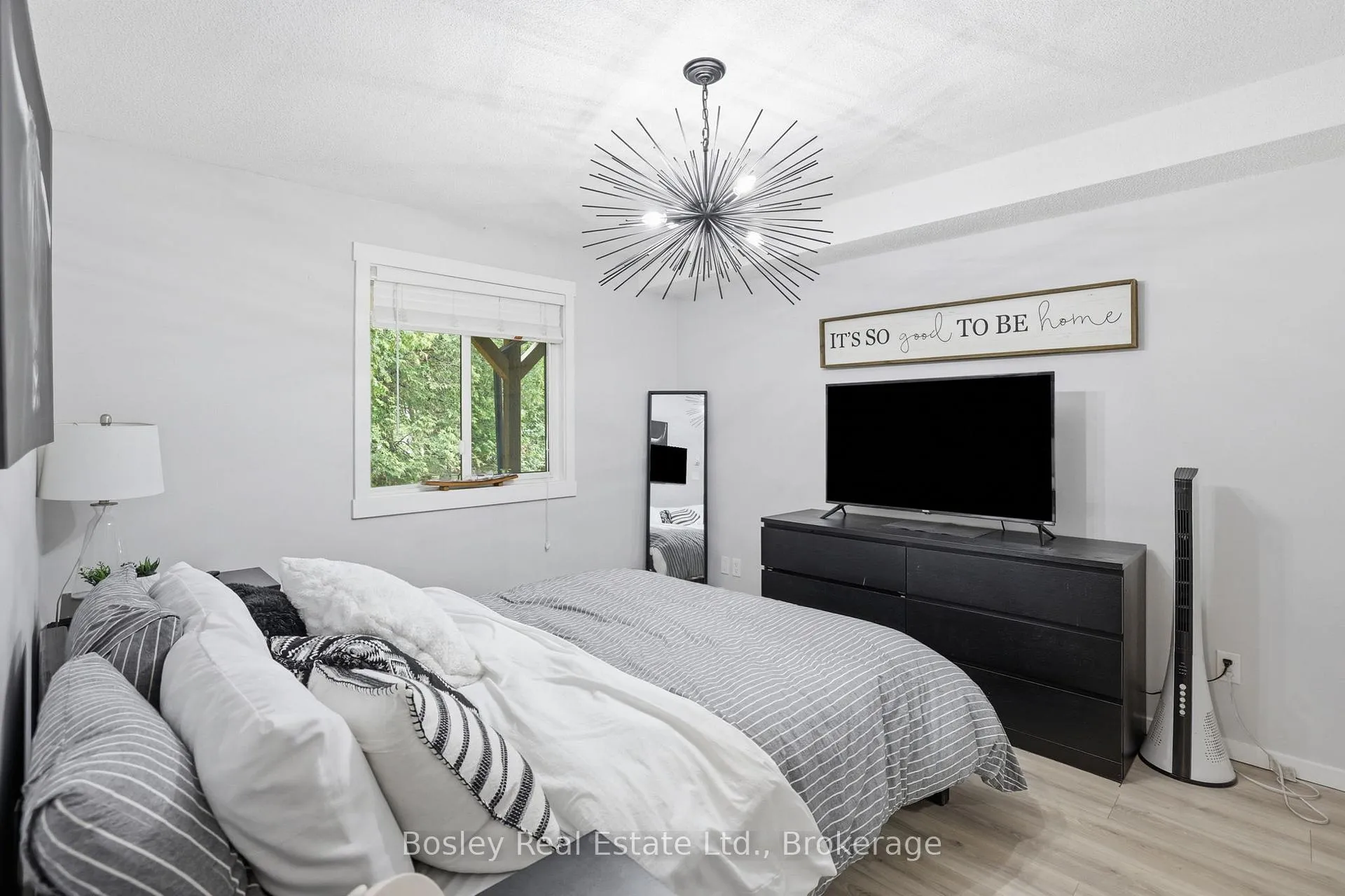 Photo 15 of Unit 114, 23 Dawson Drive, Collingwood — HOMEH
