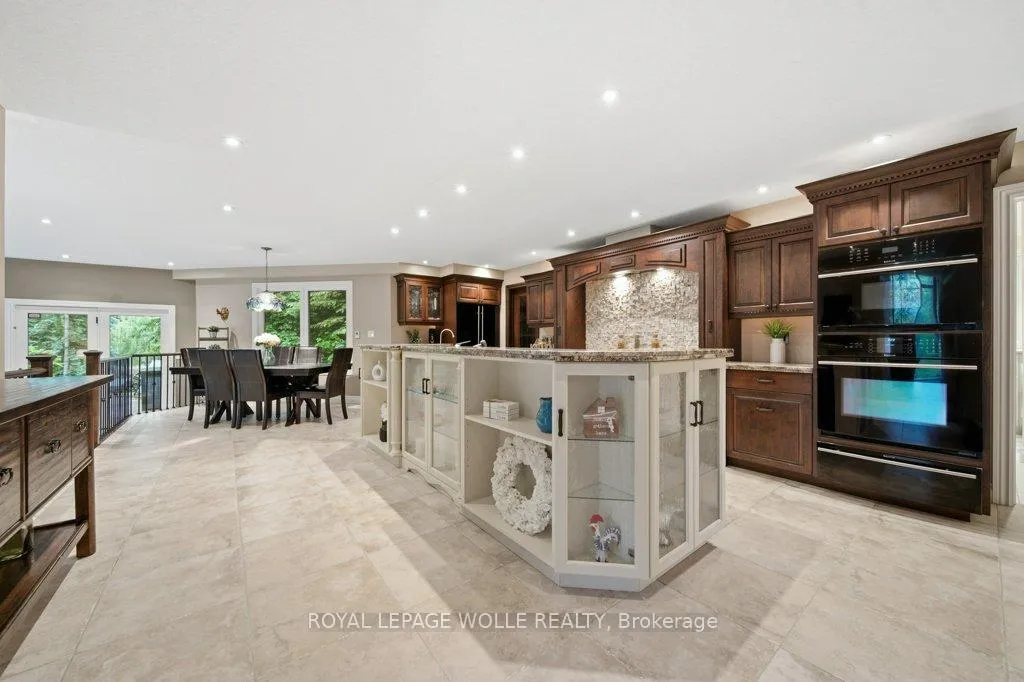 Photo 18 of 2229 Herrgott Road, Wellesley — HOMEH