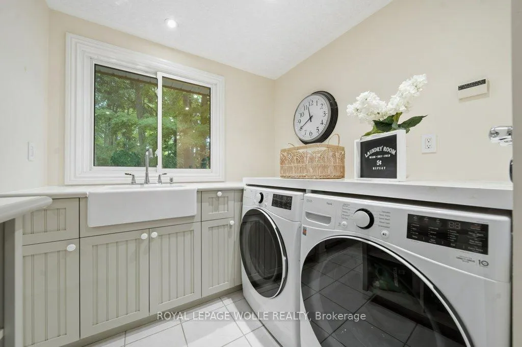 Photo 19 of 2229 Herrgott Road, Wellesley — HOMEH