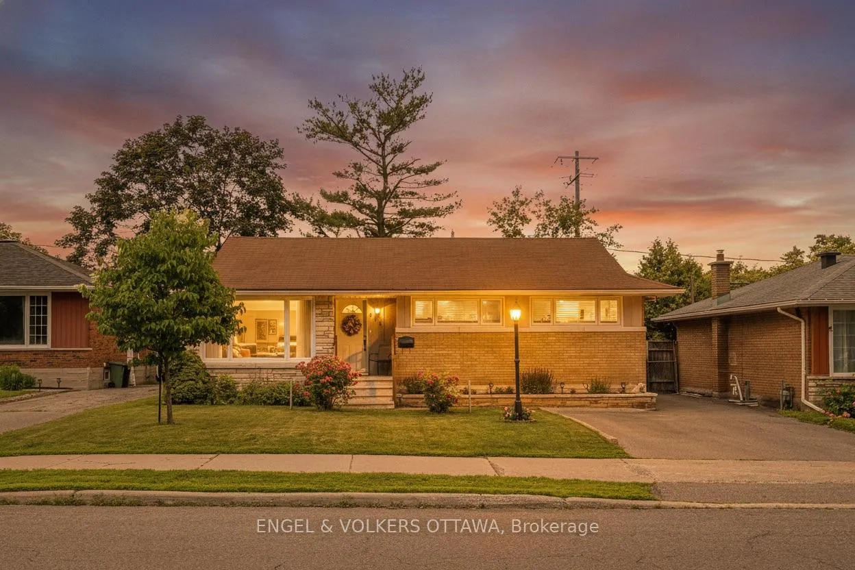Photo 1 of 709 Pleasant Park Road, Ottawa, Elmvale Acres — HOMEH