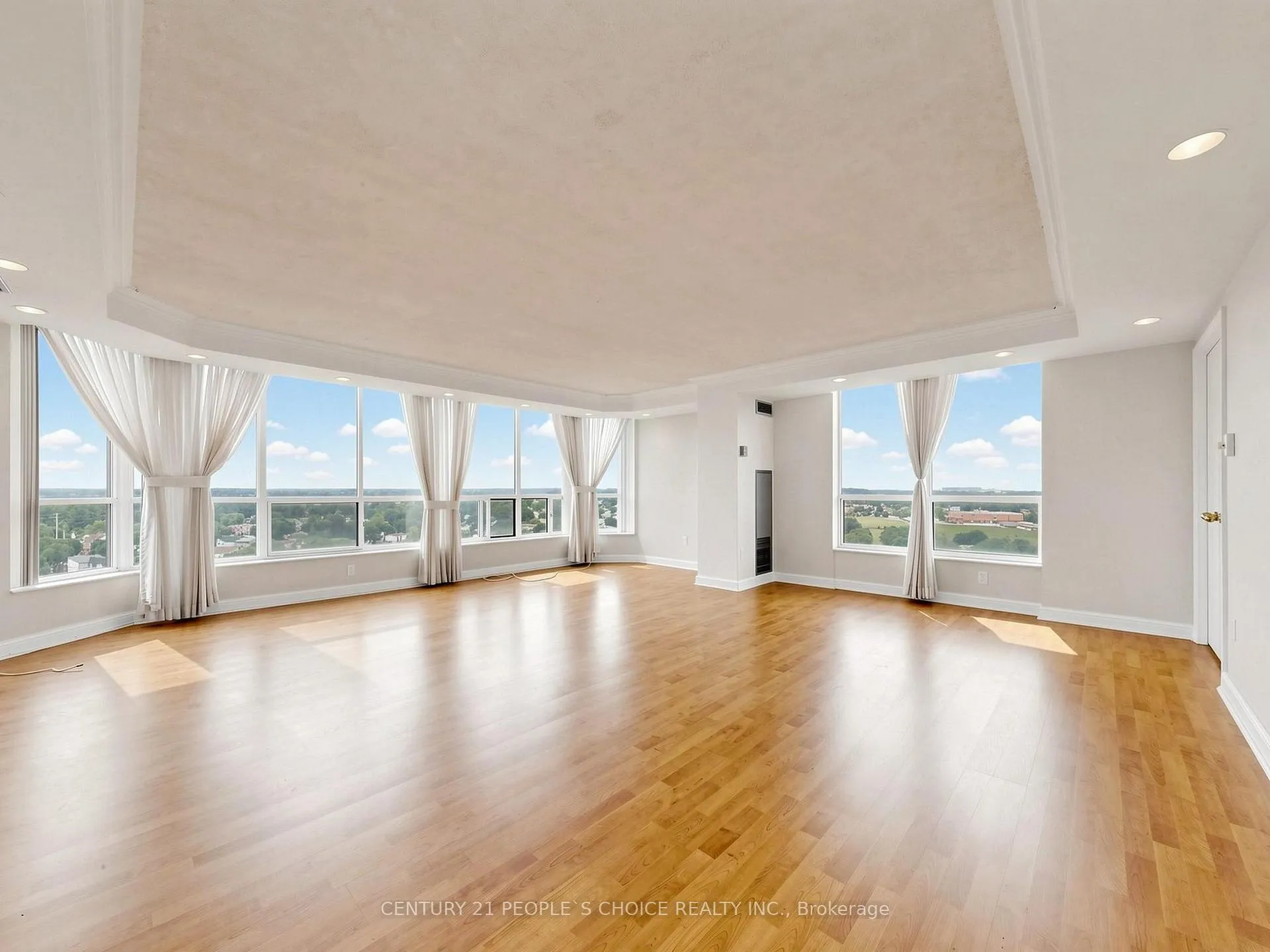 Photo 9 of Unit 1201, 22 Hanover Road, Brampton, Queen Street Corridor — HOMEH