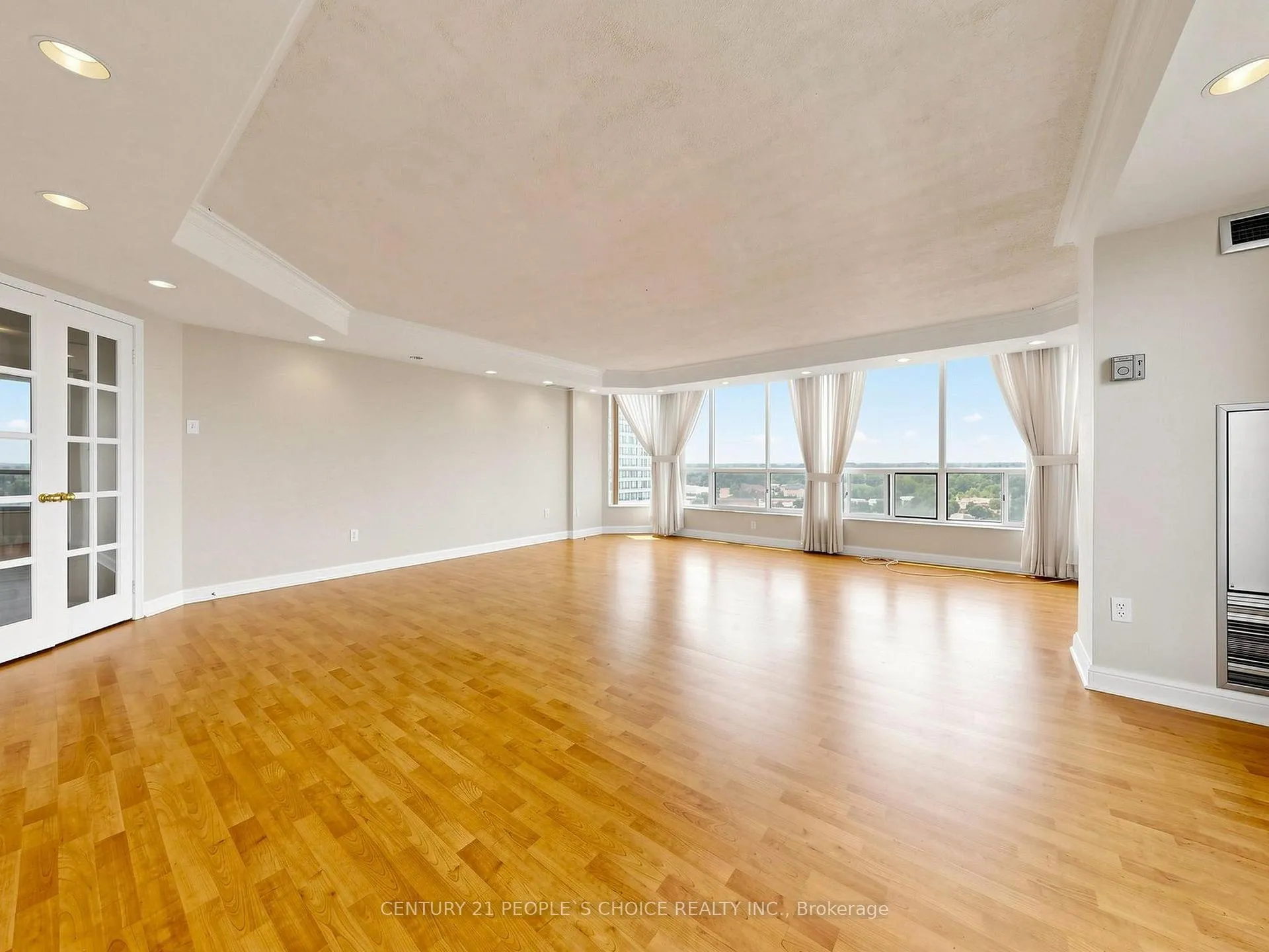 Photo 11 of Unit 1201, 22 Hanover Road, Brampton, Queen Street Corridor — HOMEH