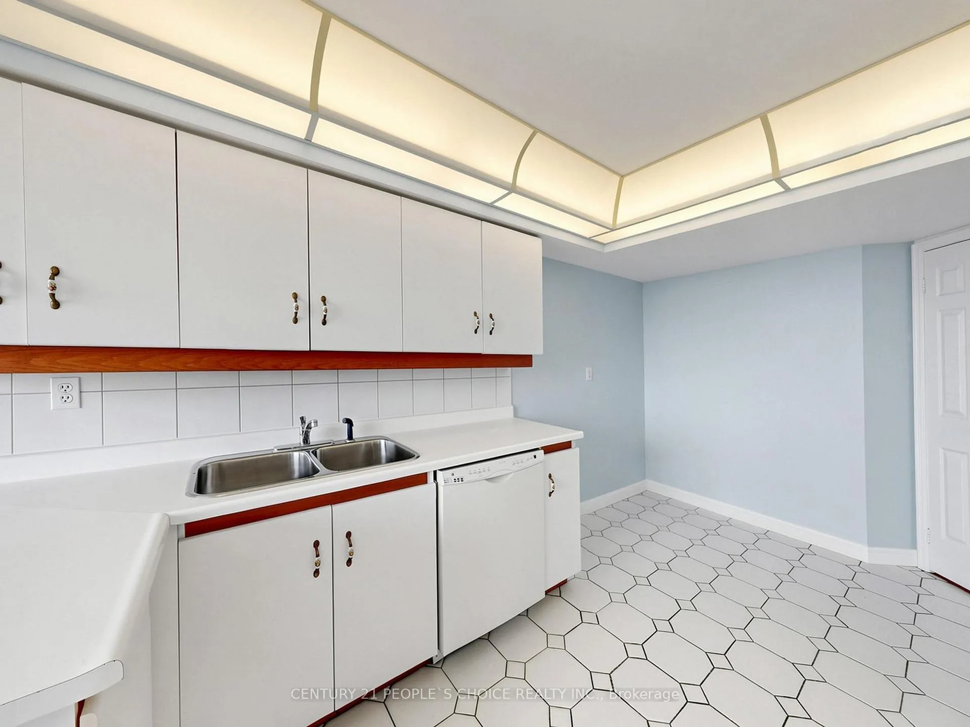 Photo 17 of Unit 1201, 22 Hanover Road, Brampton, Queen Street Corridor — HOMEH