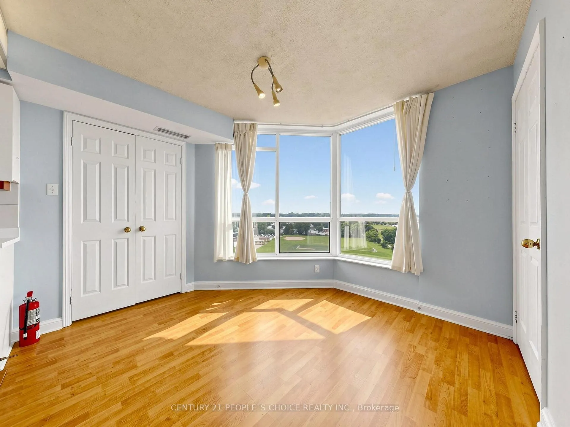 Photo 18 of Unit 1201, 22 Hanover Road, Brampton, Queen Street Corridor — HOMEH