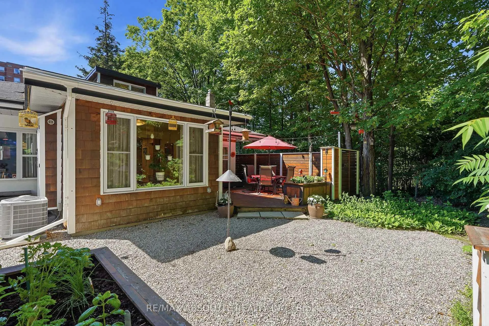 Photo 32 of 829 Montreal Road, Ottawa, CFB Rockcliffe and Area — HOMEH