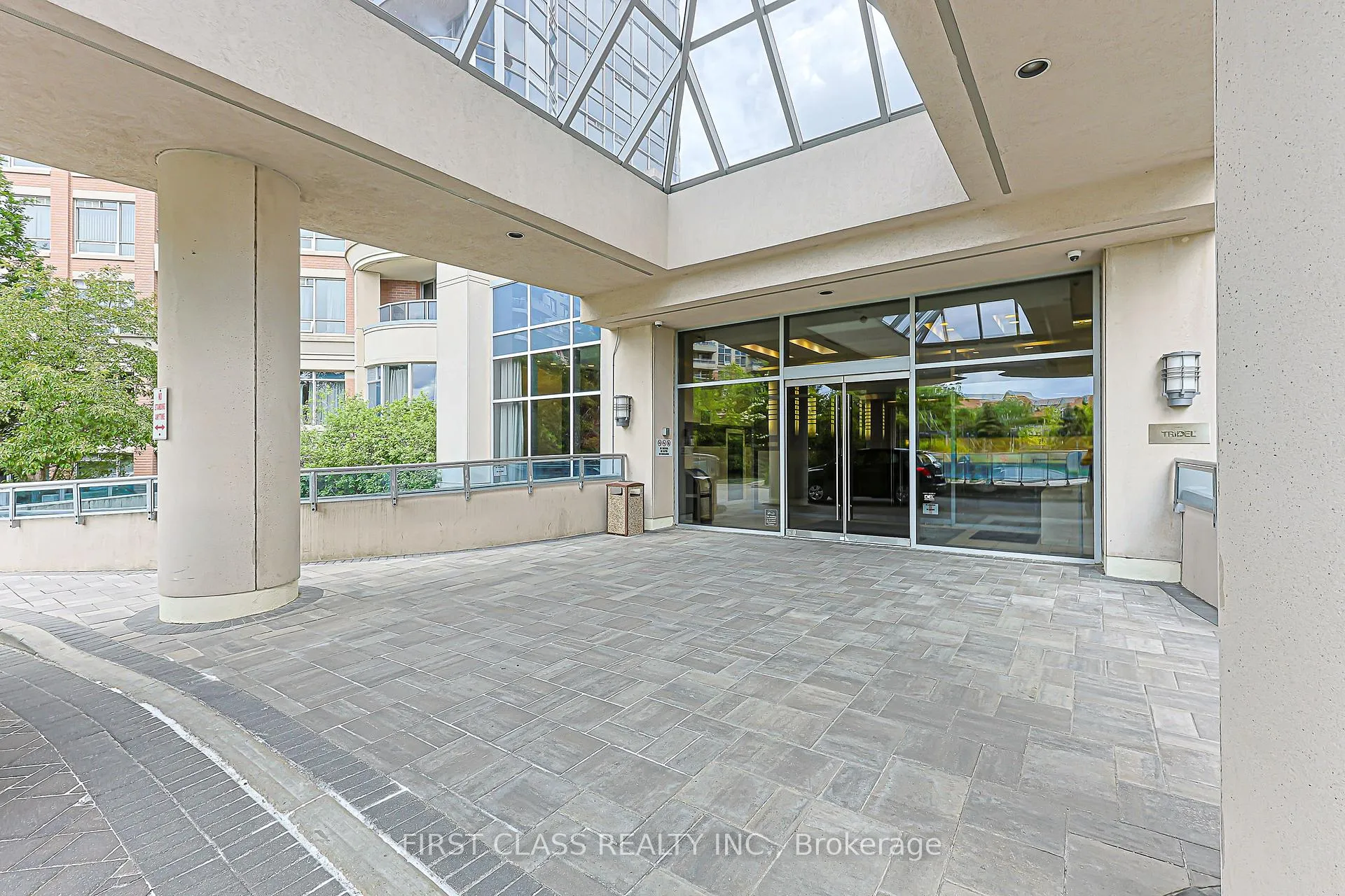 Photo 3 of Unit 1206, 33 Cox Boulevard, Markham, Unionville — HOMEH