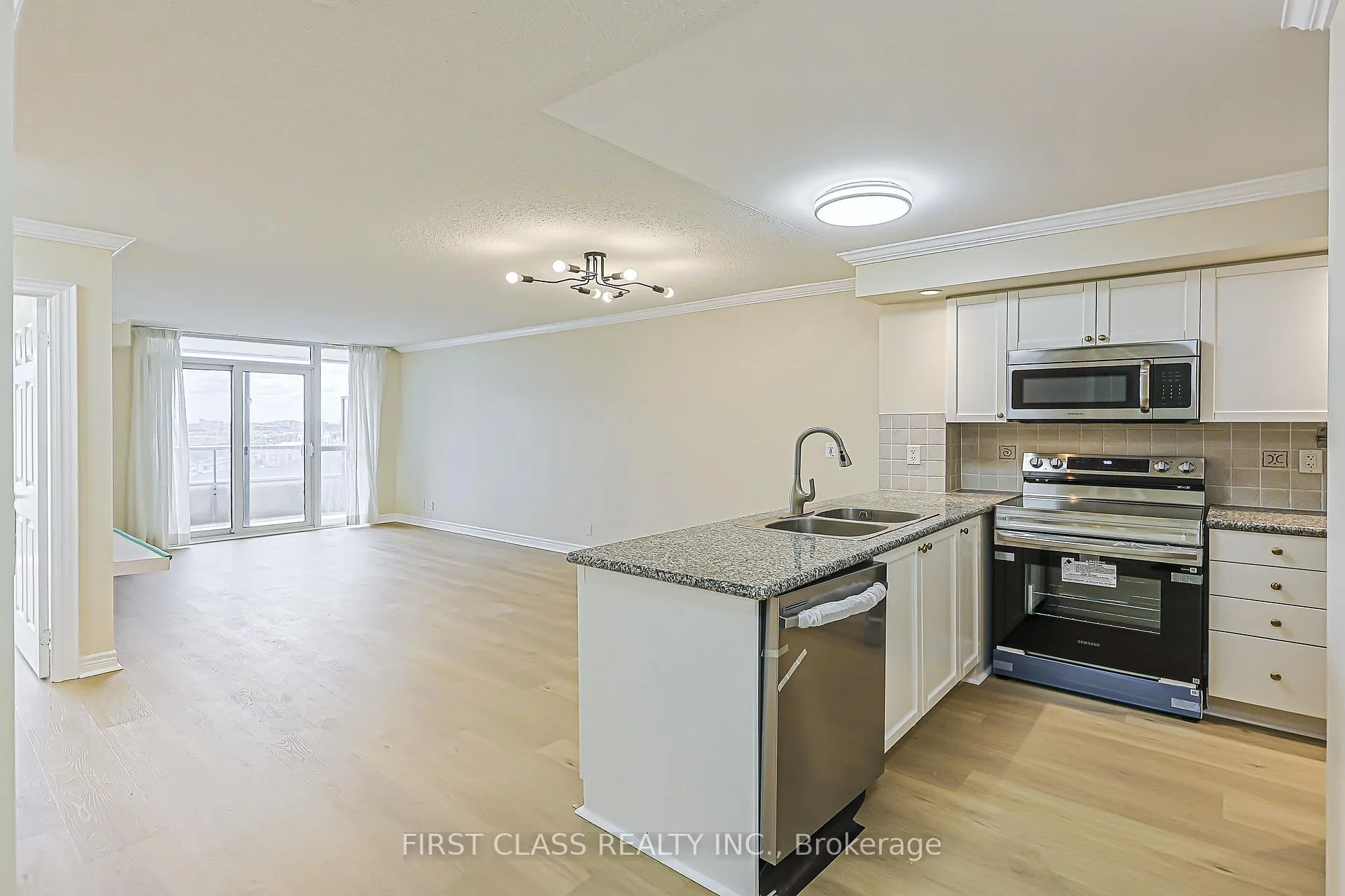 Photo 7 of Unit 1206, 33 Cox Boulevard, Markham, Unionville — HOMEH