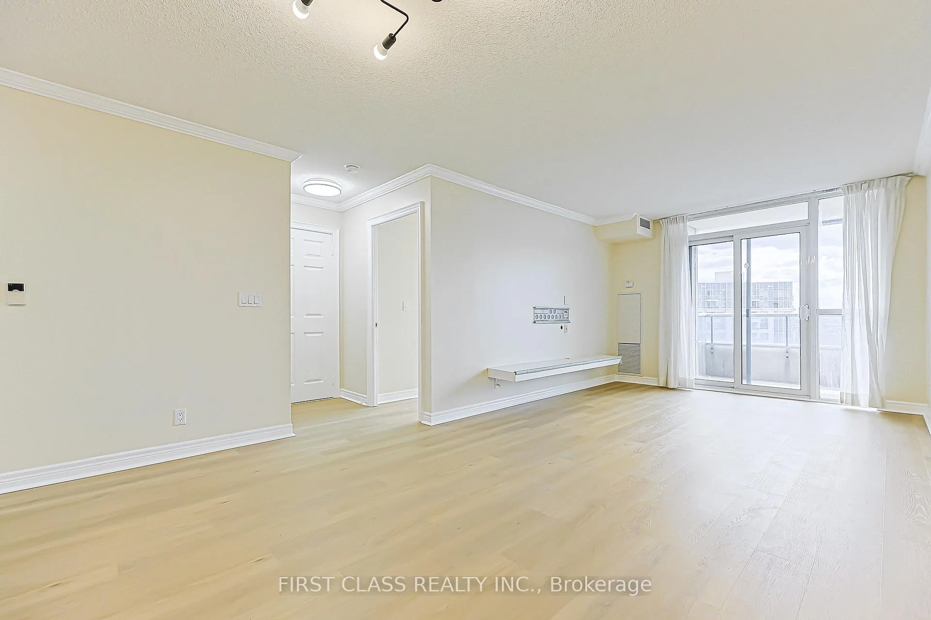 Photo 14 of Unit 1206, 33 Cox Boulevard, Markham, Unionville — HOMEH