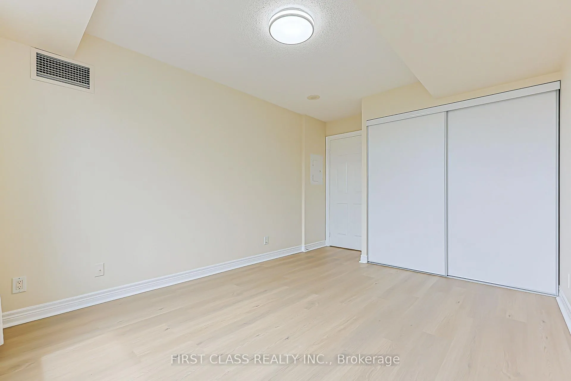 Photo 27 of Unit 1206, 33 Cox Boulevard, Markham, Unionville — HOMEH