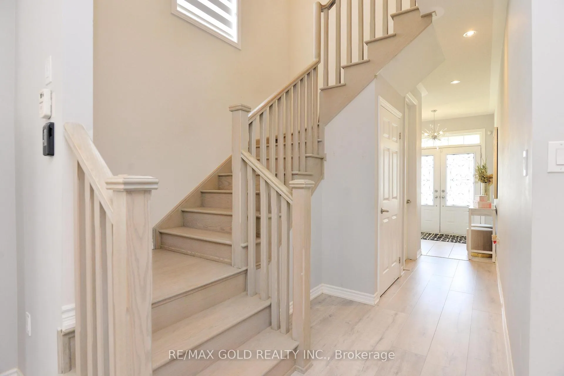 Photo 7 of 133 Harpin Way E, Centre Wellington, Fergus — HOMEH