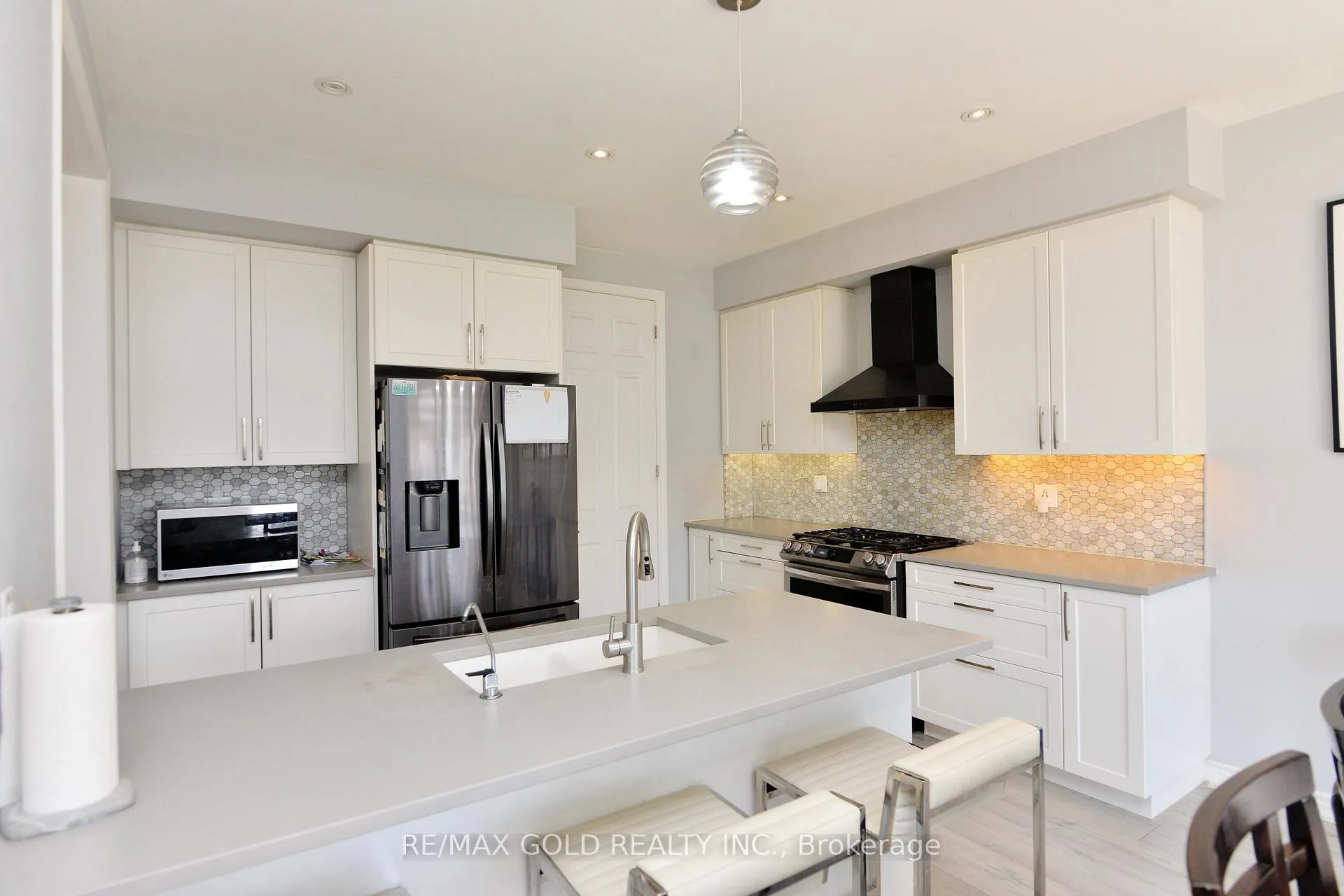 Photo 12 of 133 Harpin Way E, Centre Wellington, Fergus — HOMEH