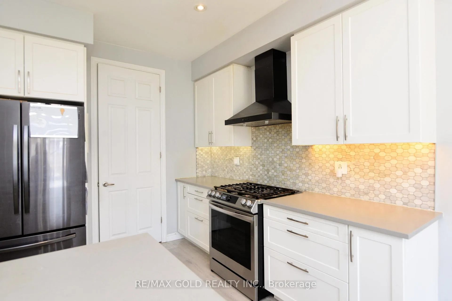 Photo 13 of 133 Harpin Way E, Centre Wellington, Fergus — HOMEH