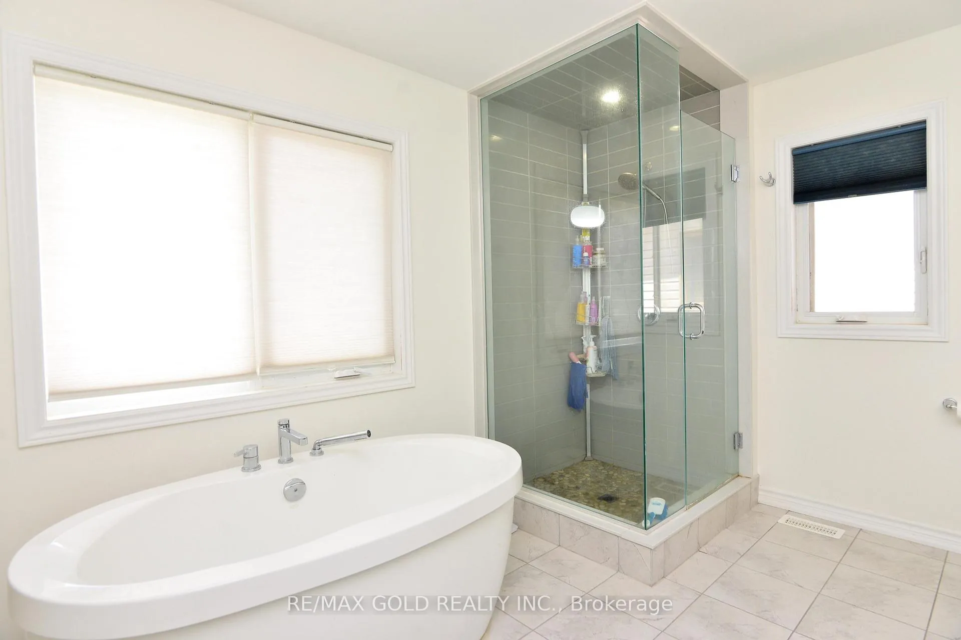 Photo 28 of 133 Harpin Way E, Centre Wellington, Fergus — HOMEH