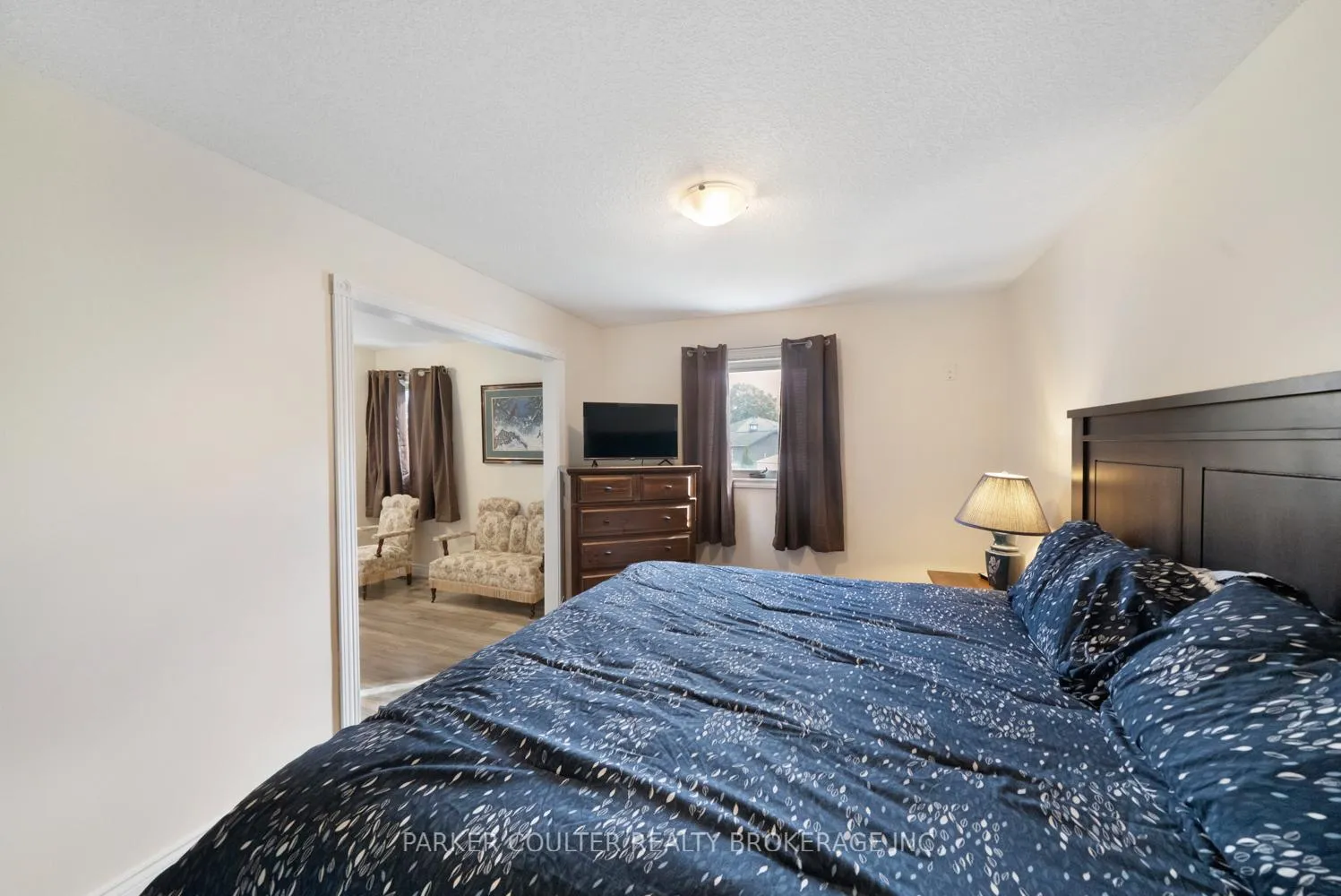 Photo 25 of 28 Keith Street, Orillia — HOMEH