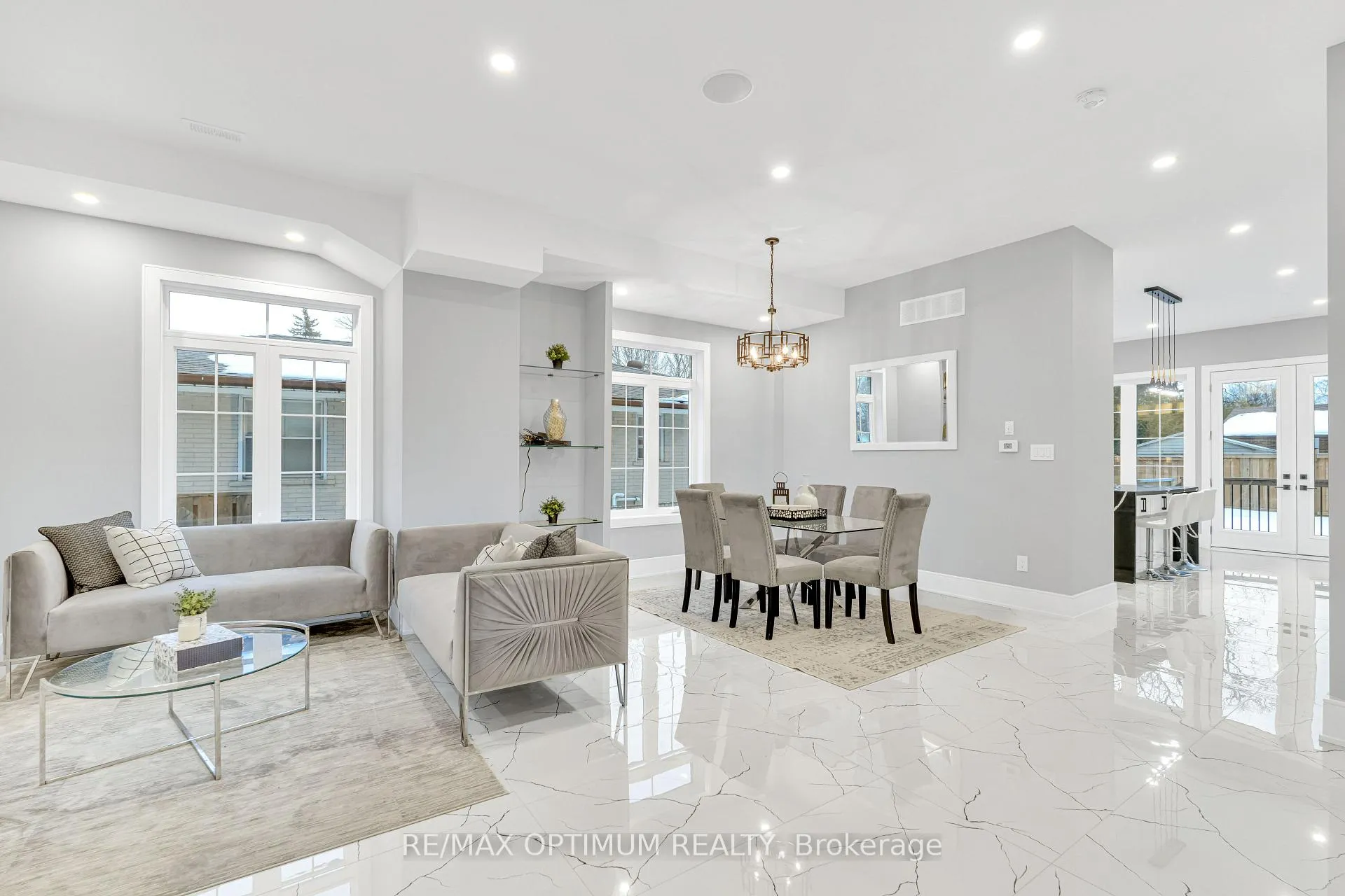 Photo 7 of 30 Mclaughlin Road N, Brampton, Northwood Park — HOMEH
