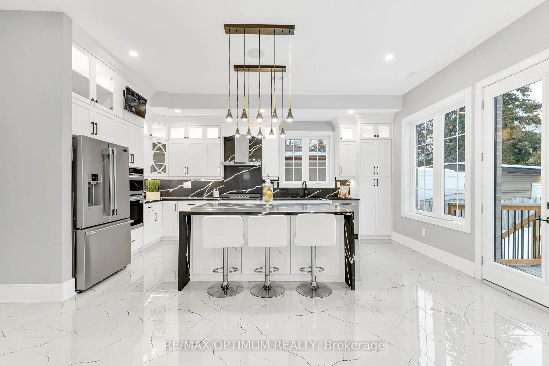Photo 9 of 30 Mclaughlin Road N, Brampton, Northwood Park — HOMEH