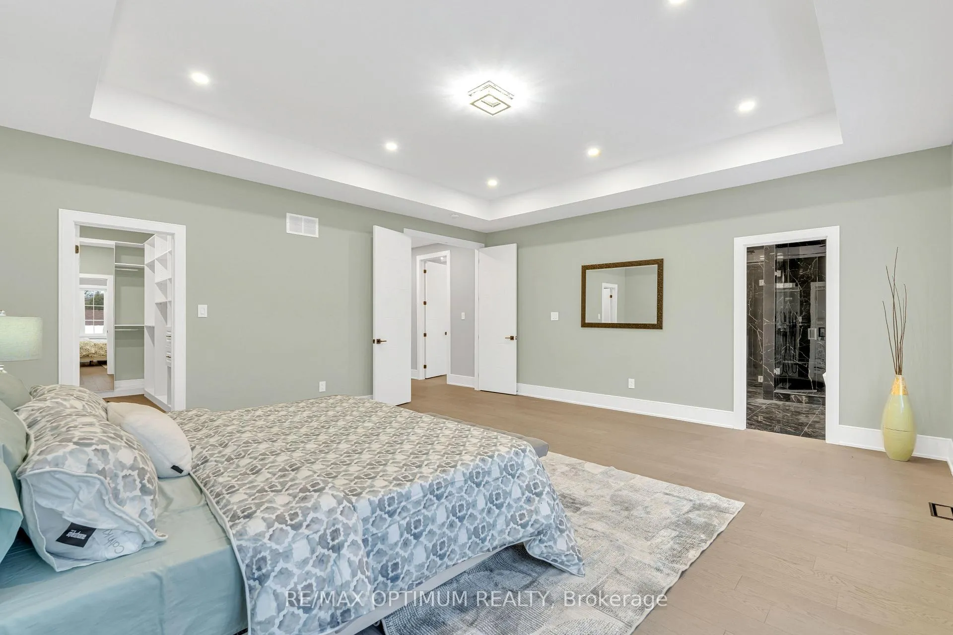 Photo 20 of 30 Mclaughlin Road N, Brampton, Northwood Park — HOMEH