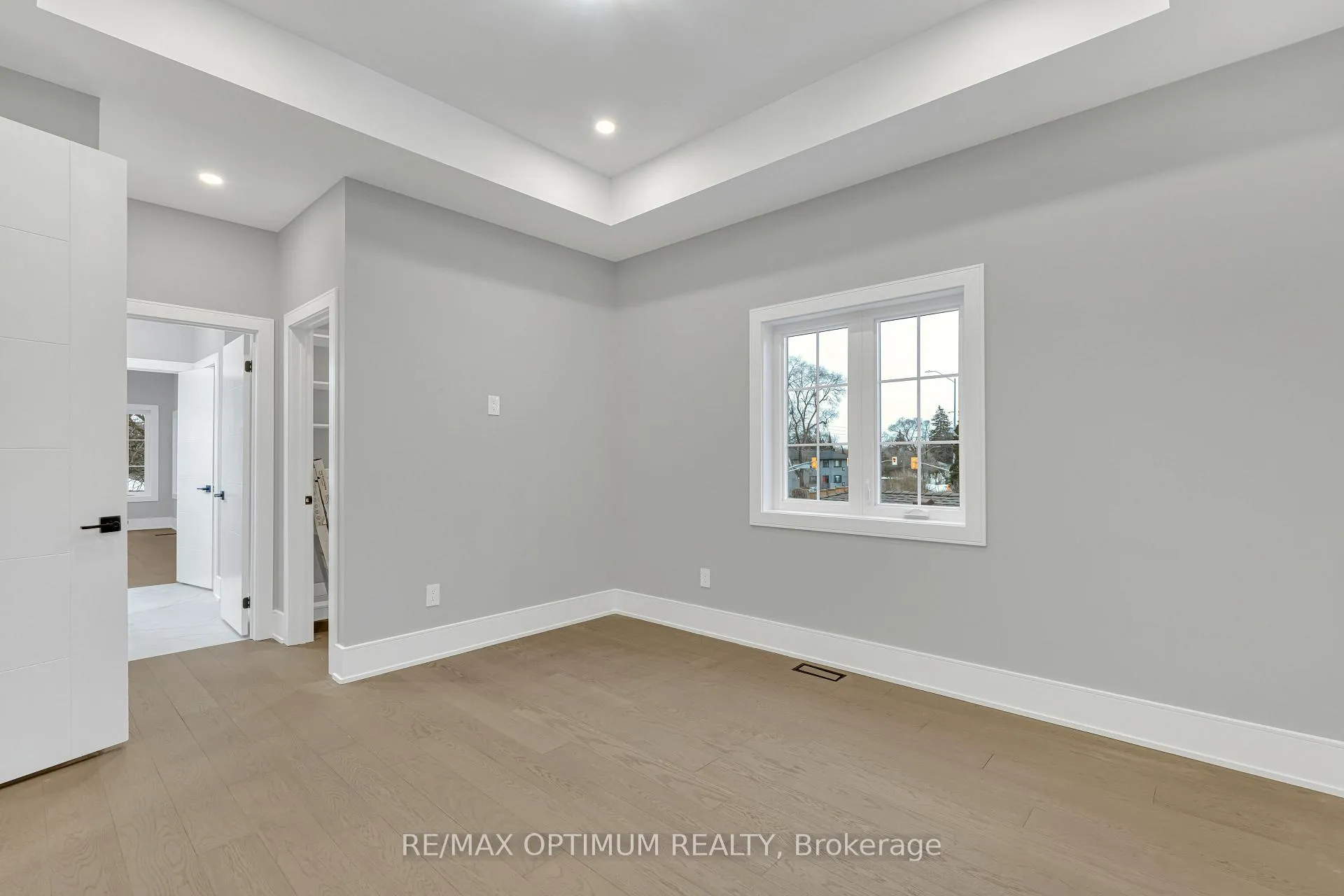 Photo 25 of 30 Mclaughlin Road N, Brampton, Northwood Park — HOMEH