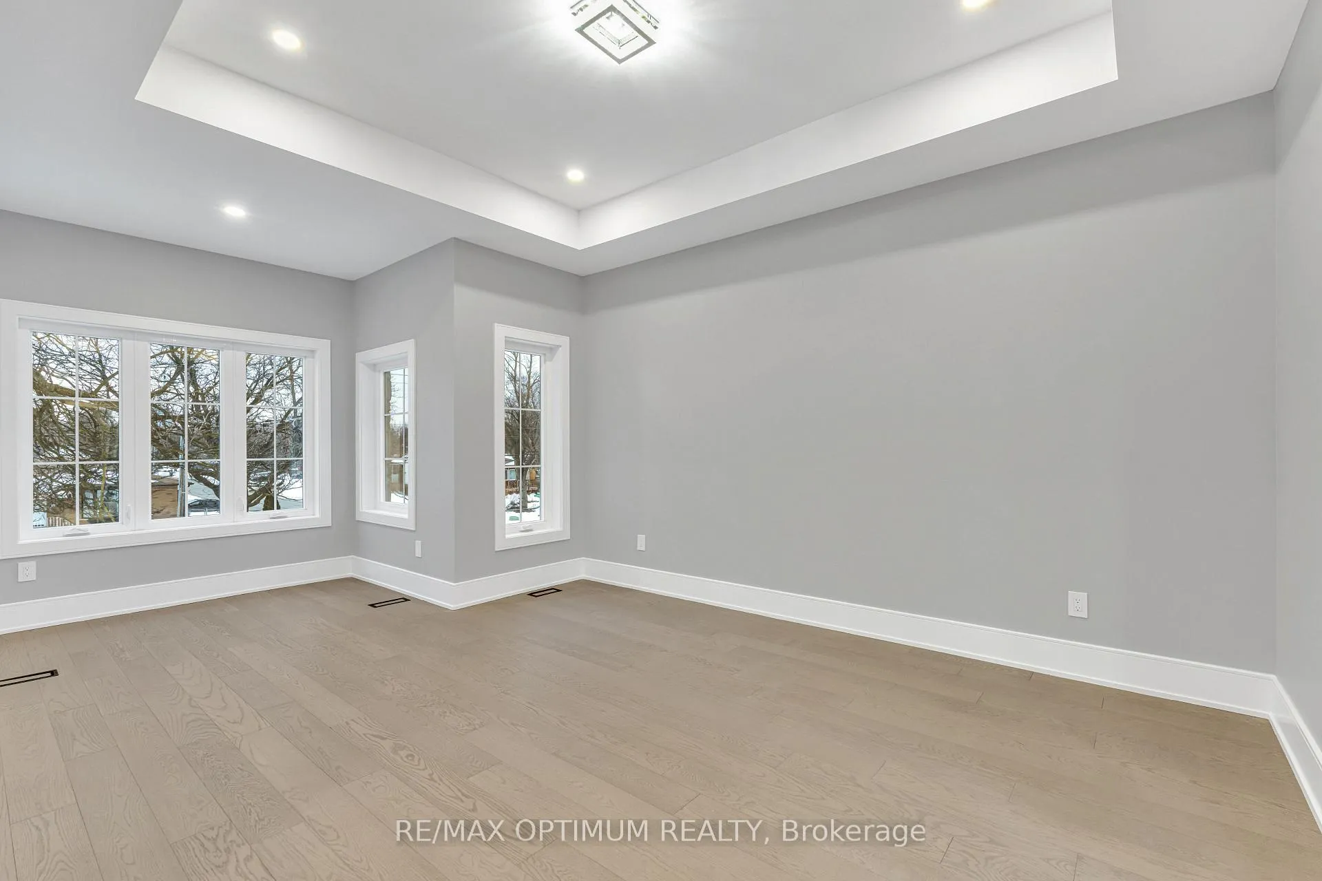 Photo 30 of 30 Mclaughlin Road N, Brampton, Northwood Park — HOMEH