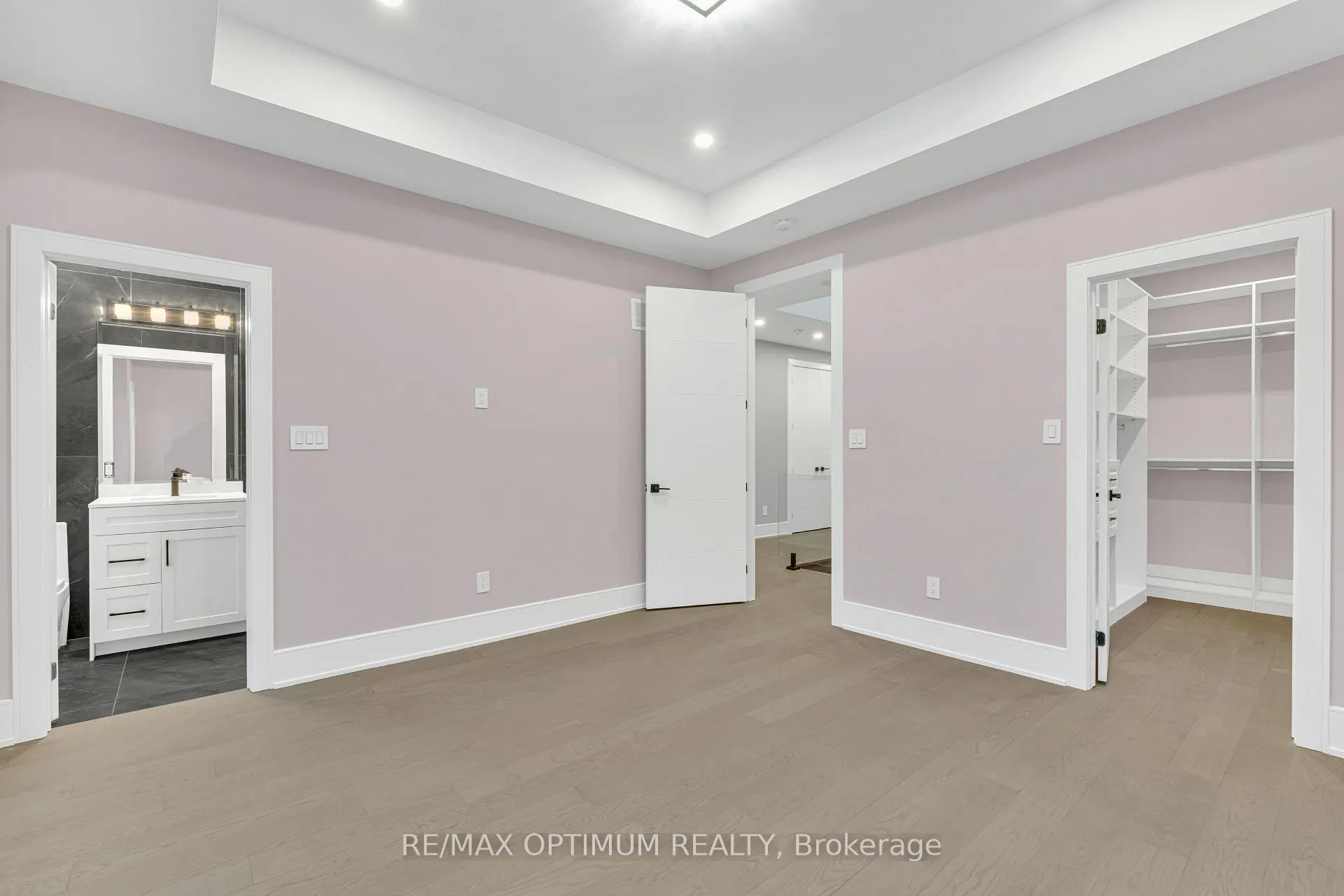 Photo 34 of 30 Mclaughlin Road N, Brampton, Northwood Park — HOMEH