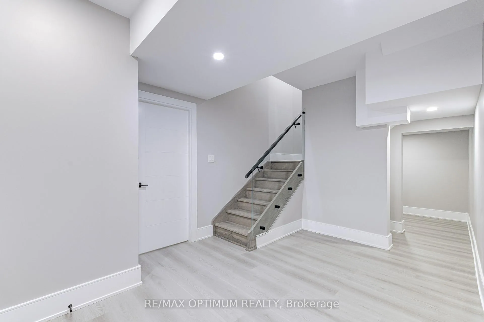 Photo 37 of 30 Mclaughlin Road N, Brampton, Northwood Park — HOMEH
