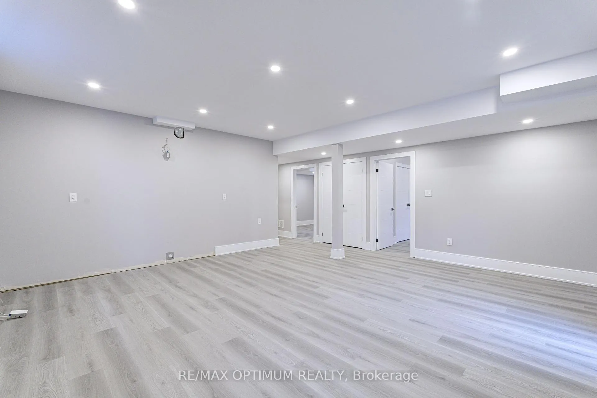 Photo 40 of 30 Mclaughlin Road N, Brampton, Northwood Park — HOMEH