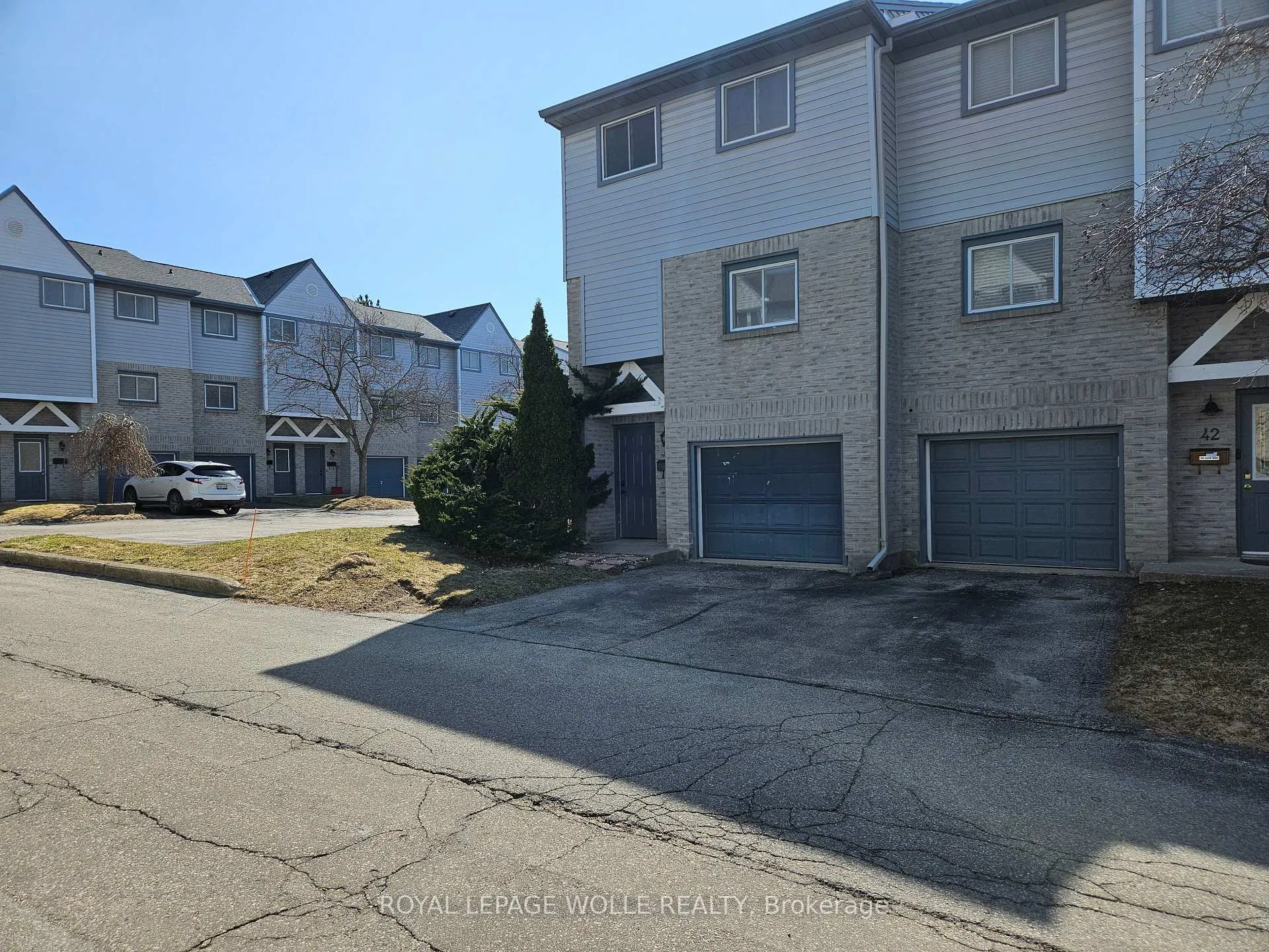 Photo of Unit 43, 589 Beechwood Drive