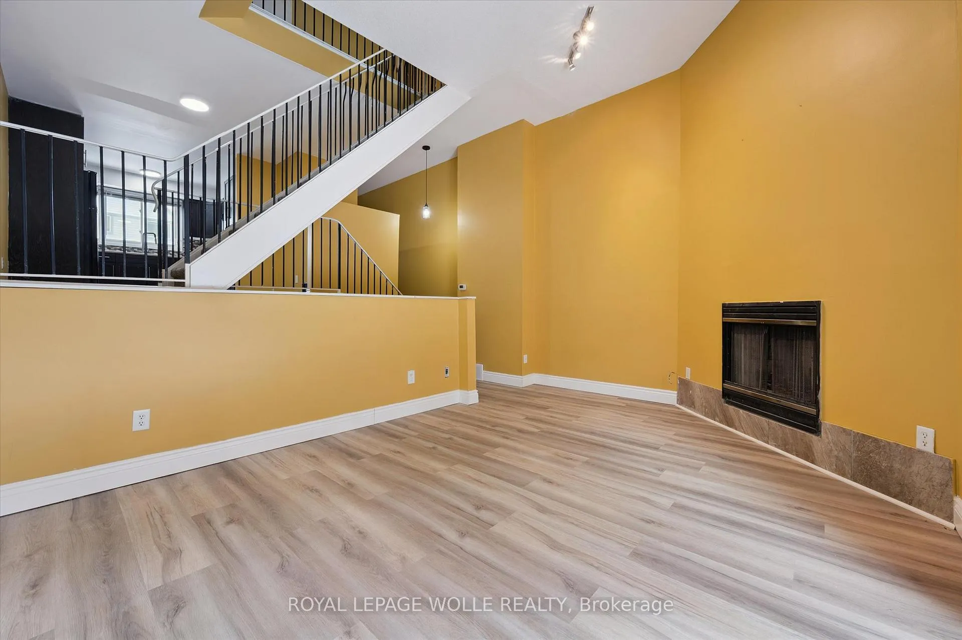 Photo 9 of Unit 43, 589 Beechwood Drive, Waterloo, Westvale — HOMEH