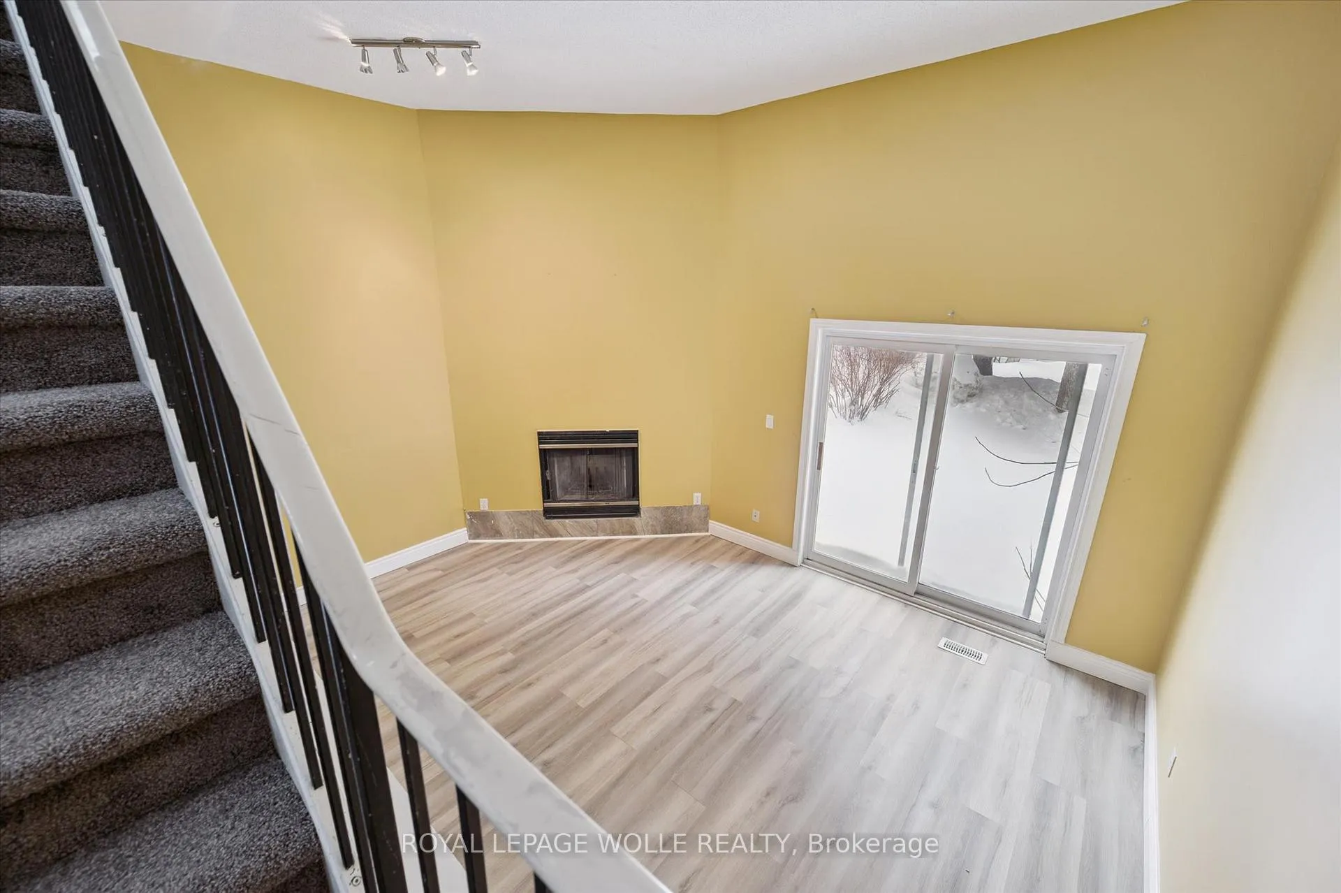 Photo 11 of Unit 43, 589 Beechwood Drive, Waterloo, Westvale — HOMEH