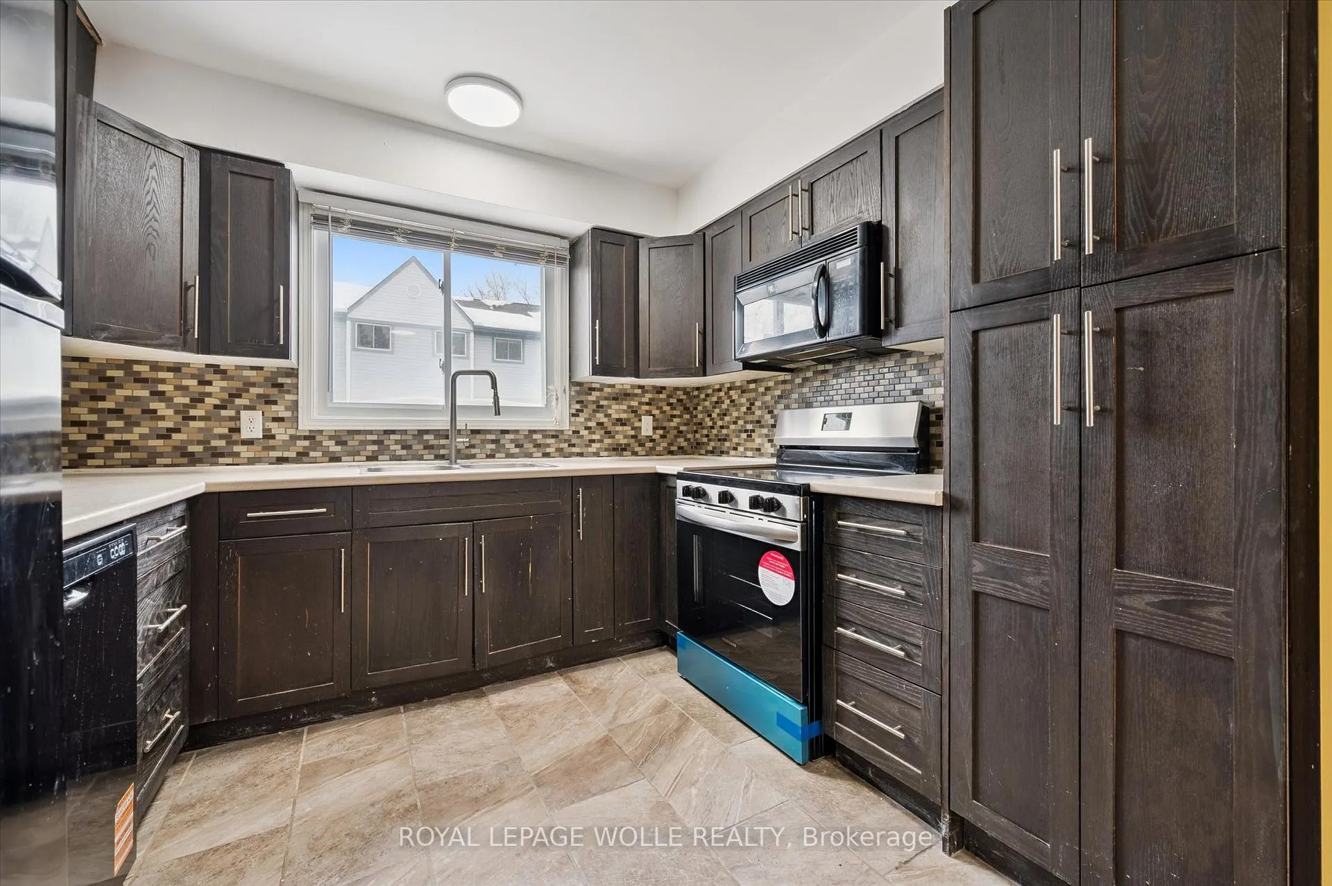 Photo 14 of Unit 43, 589 Beechwood Drive, Waterloo, Westvale — HOMEH
