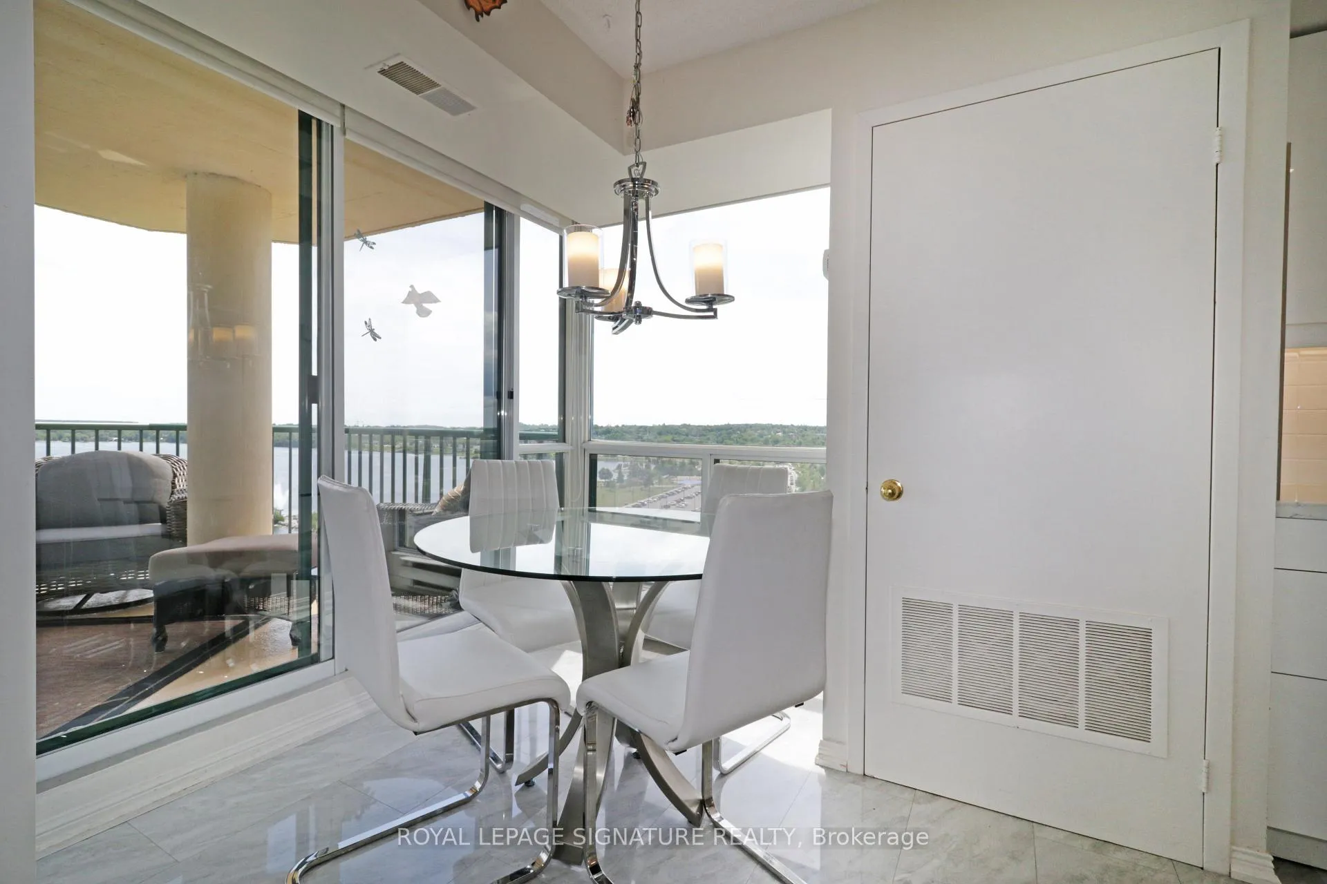 Photo 11 of Unit 1004, 65 Ellen Street, Barrie, City Centre — HOMEH