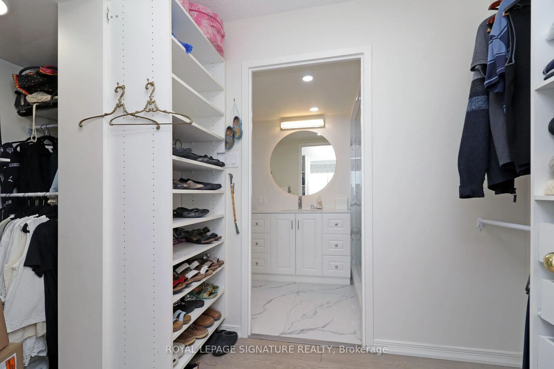 Photo 18 of Unit 1004, 65 Ellen Street, Barrie, City Centre — HOMEH
