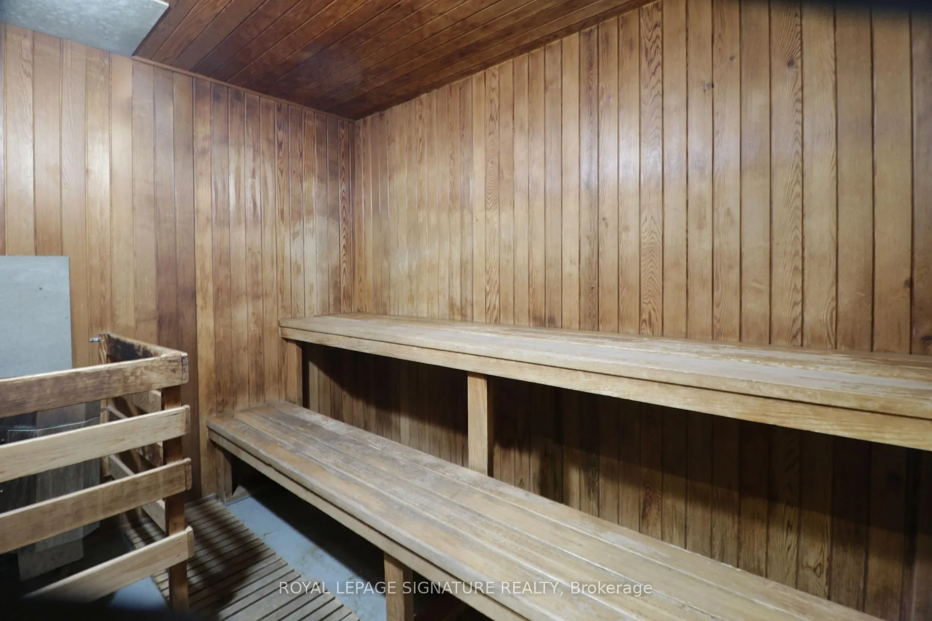 Photo 30 of Unit 1004, 65 Ellen Street, Barrie, City Centre — HOMEH