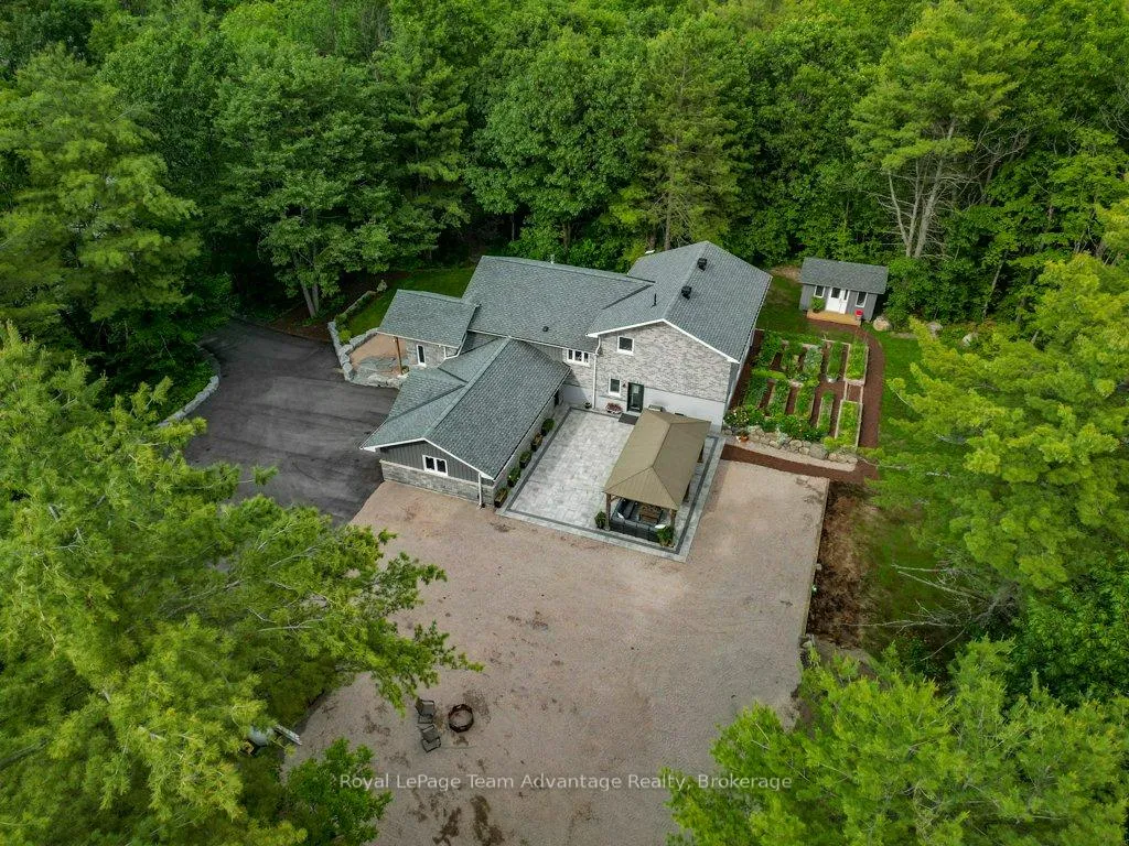 Photo 4 of 17 Hunter Drive, Seguin — HOMEH