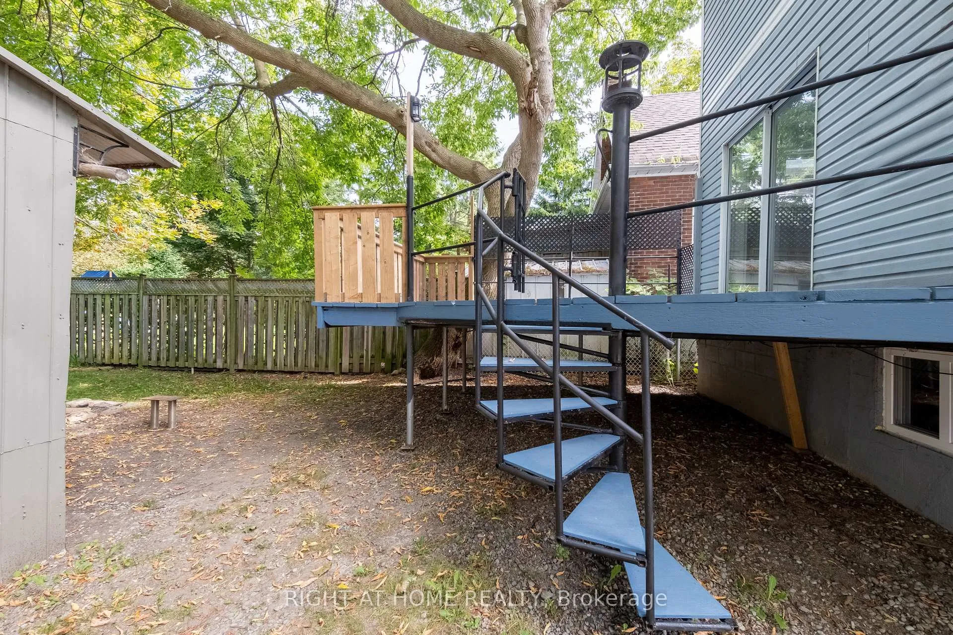 Photo 22 of 118 Thomas Street, Oshawa, Lakeview — HOMEH