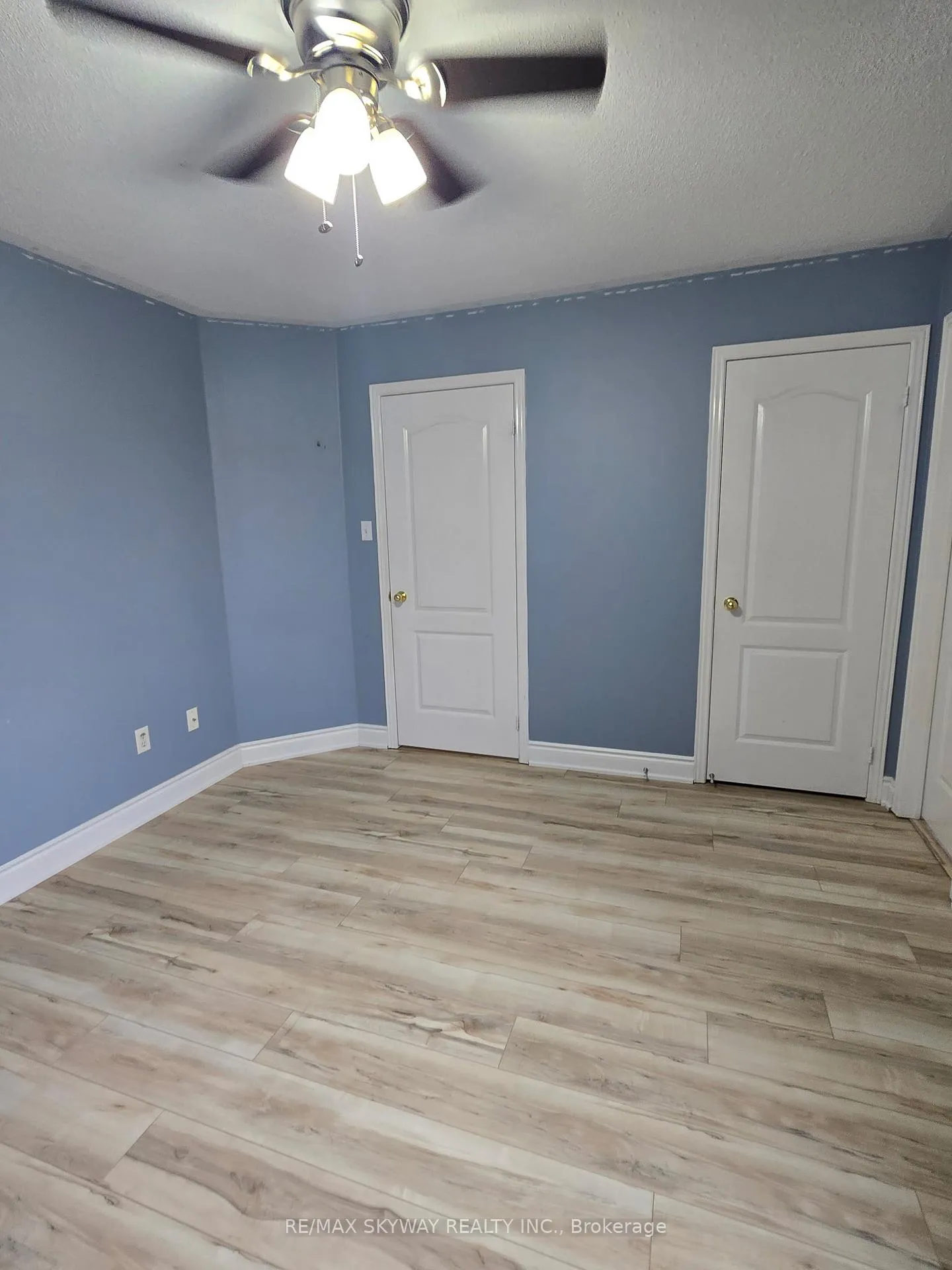 Photo 11 of 38 Egypt Drive, Brampton, Sandringham-Wellington — HOMEH