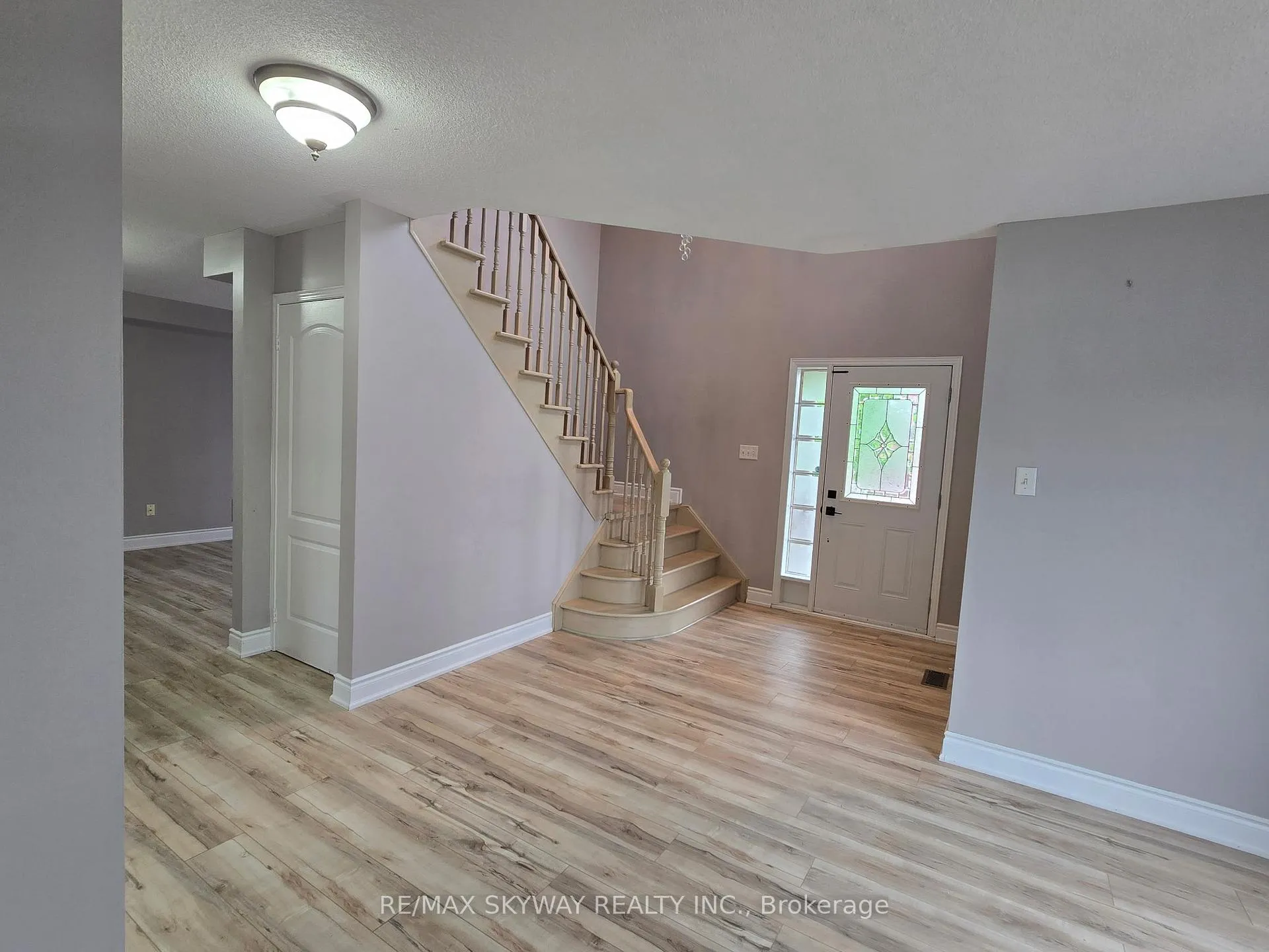 Photo 19 of 38 Egypt Drive, Brampton, Sandringham-Wellington — HOMEH