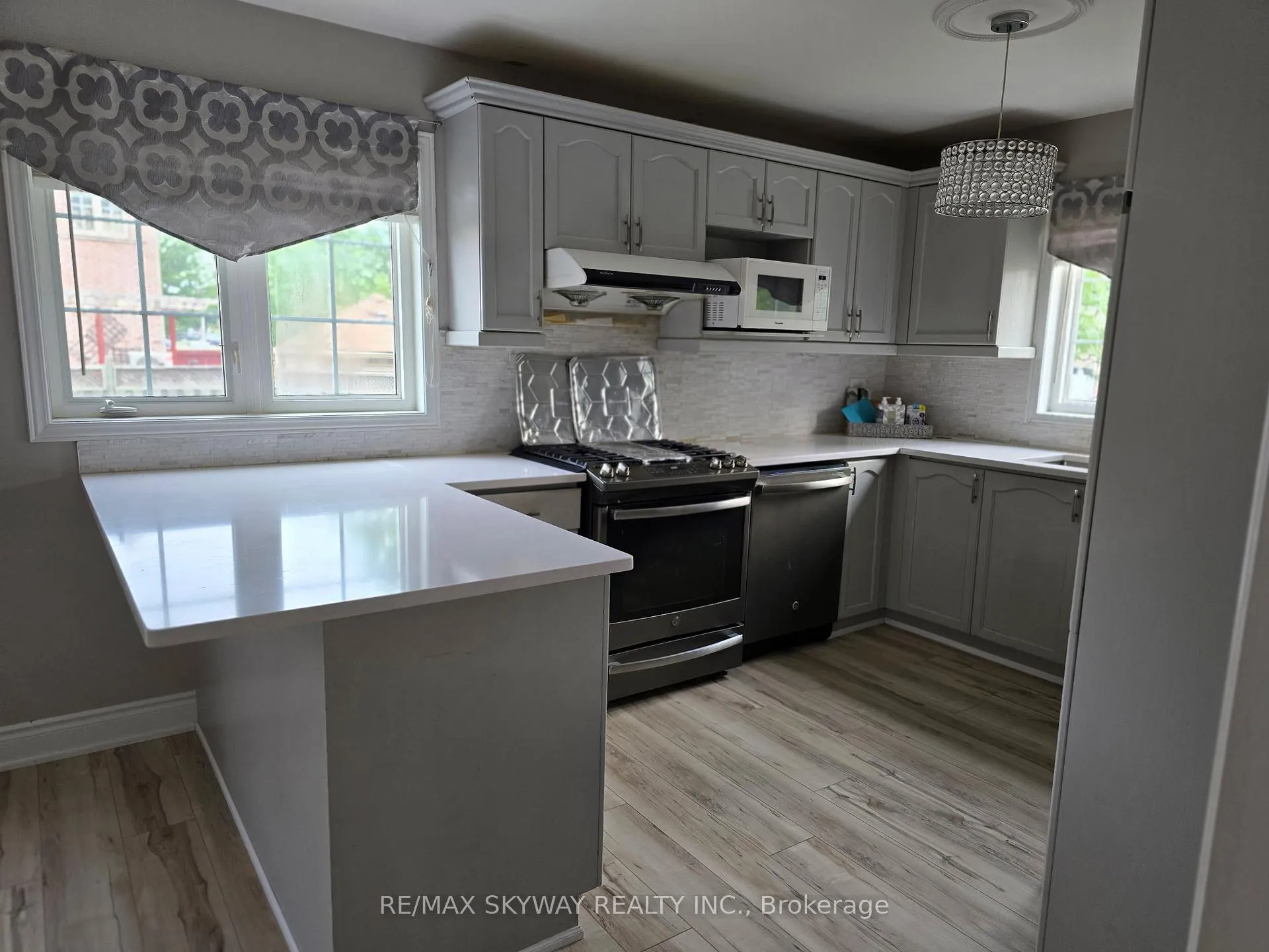 Photo 27 of 38 Egypt Drive, Brampton, Sandringham-Wellington — HOMEH