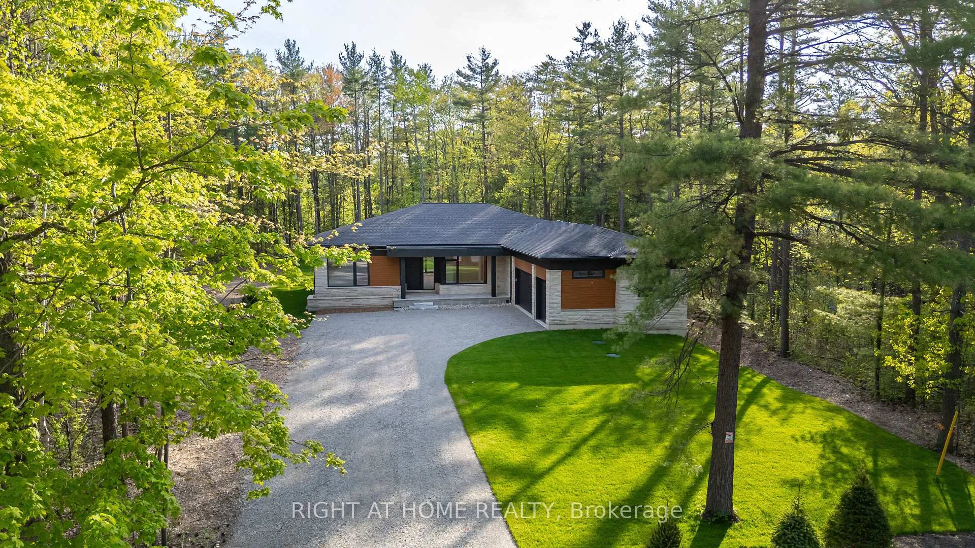 Photo 35 of 1318 Tiny Beaches Rd S, Tiny, Rural Tiny — HOMEH