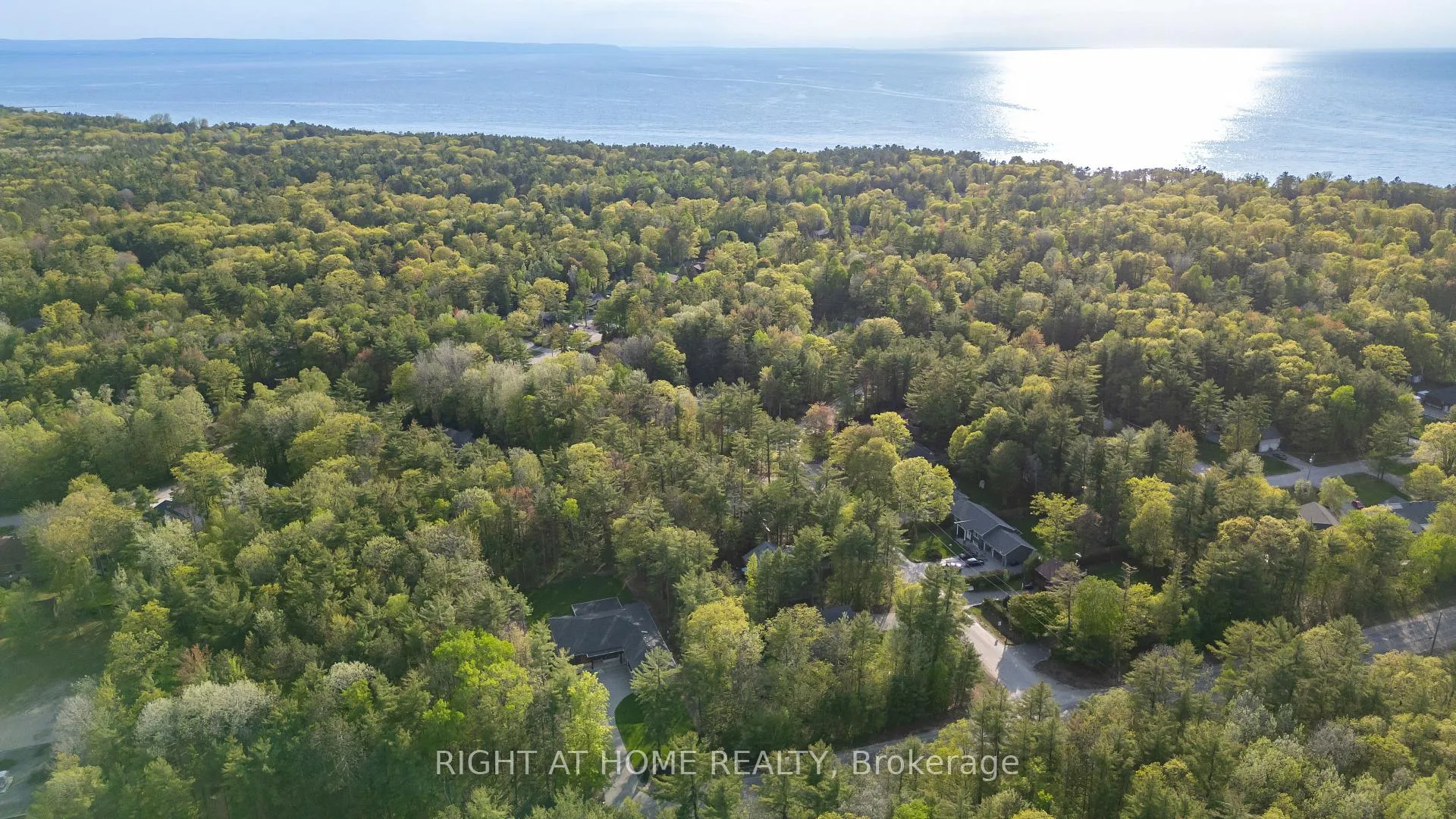 Photo 37 of 1318 Tiny Beaches Rd S, Tiny, Rural Tiny — HOMEH