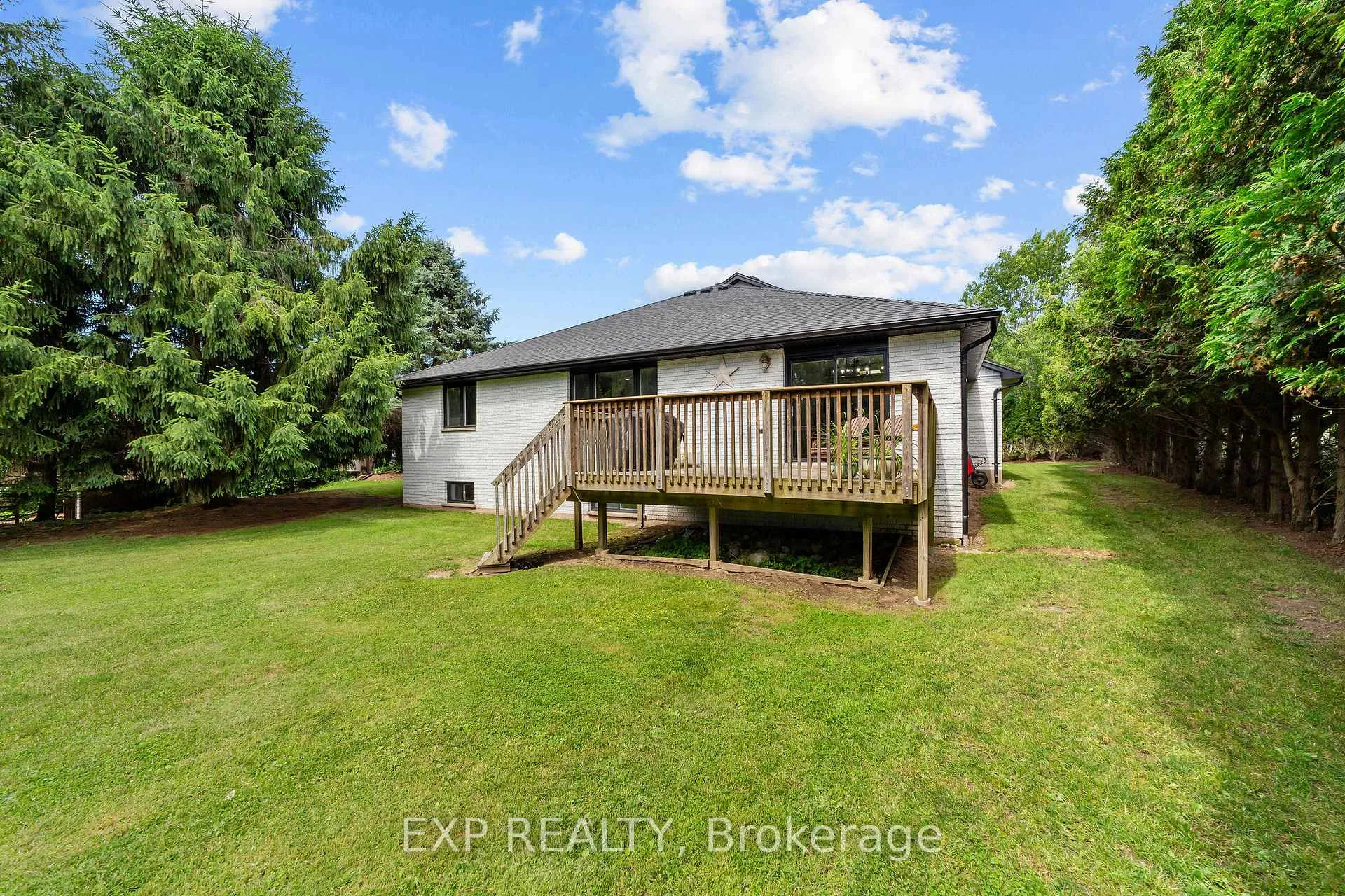 Photo 30 of 128 Brookfield Street, Middlesex Centre, Denfield — HOMEH