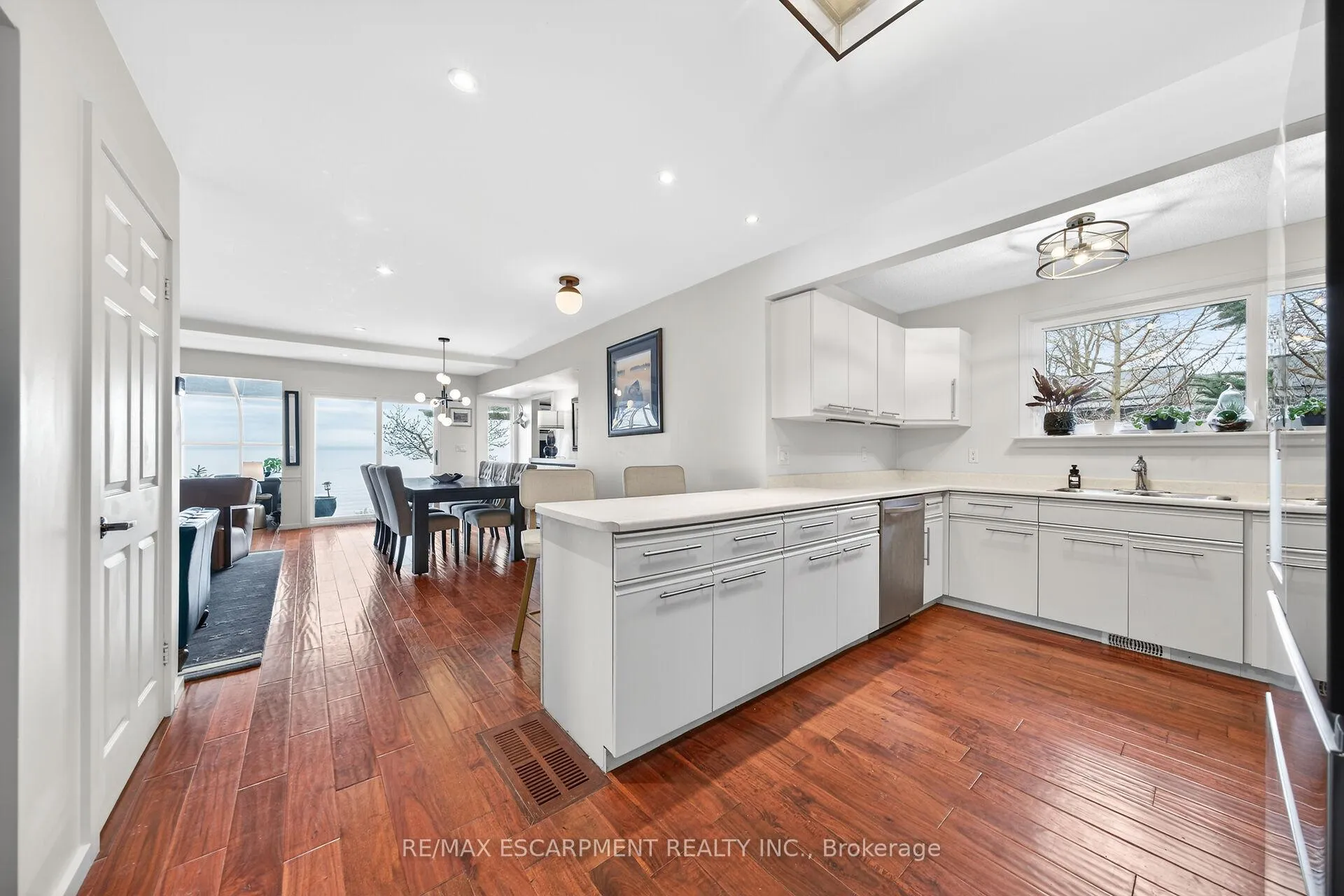 Photo 13 of 108 Lakeside Drive, Haldimand — HOMEH