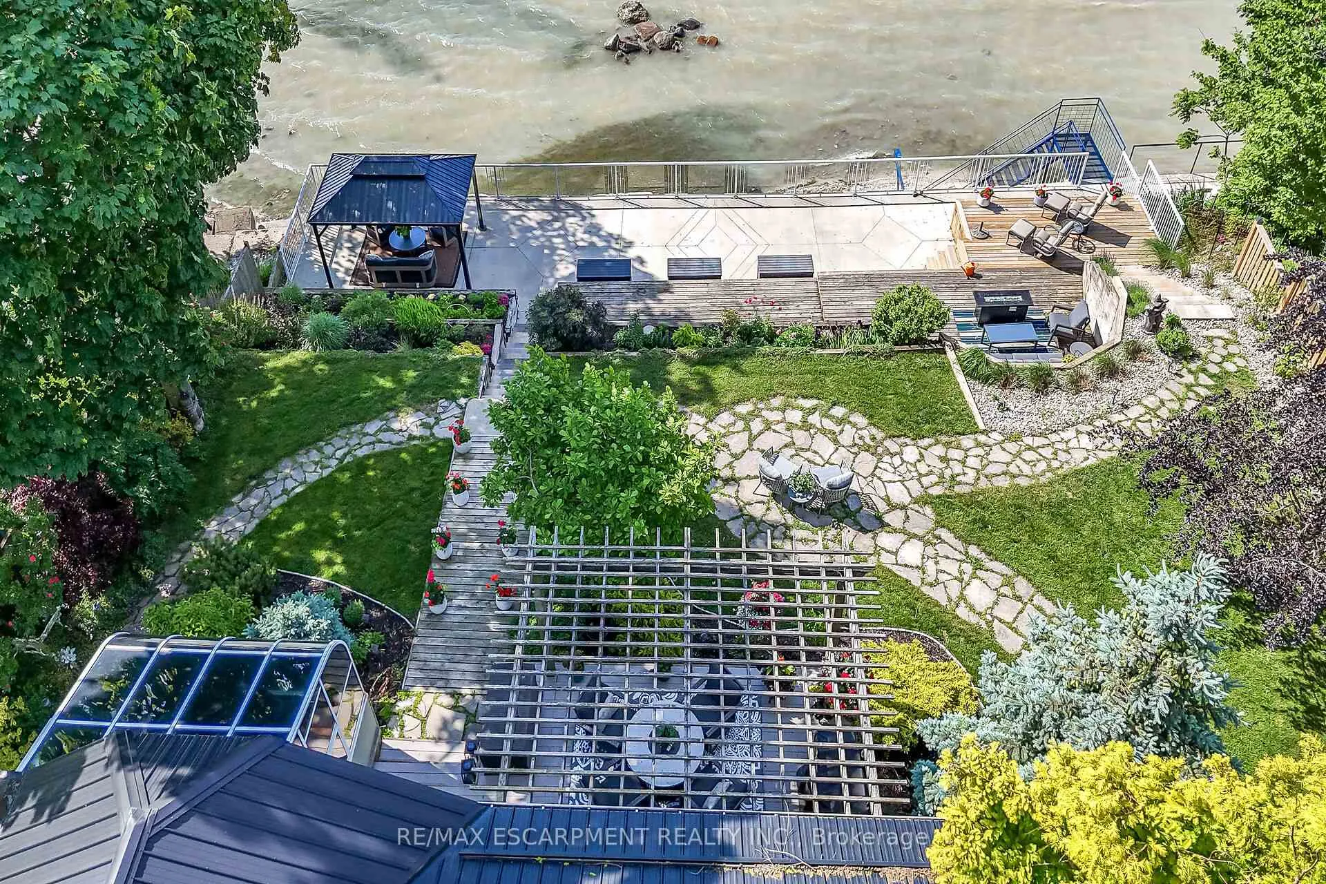 Photo 44 of 108 Lakeside Drive, Haldimand — HOMEH