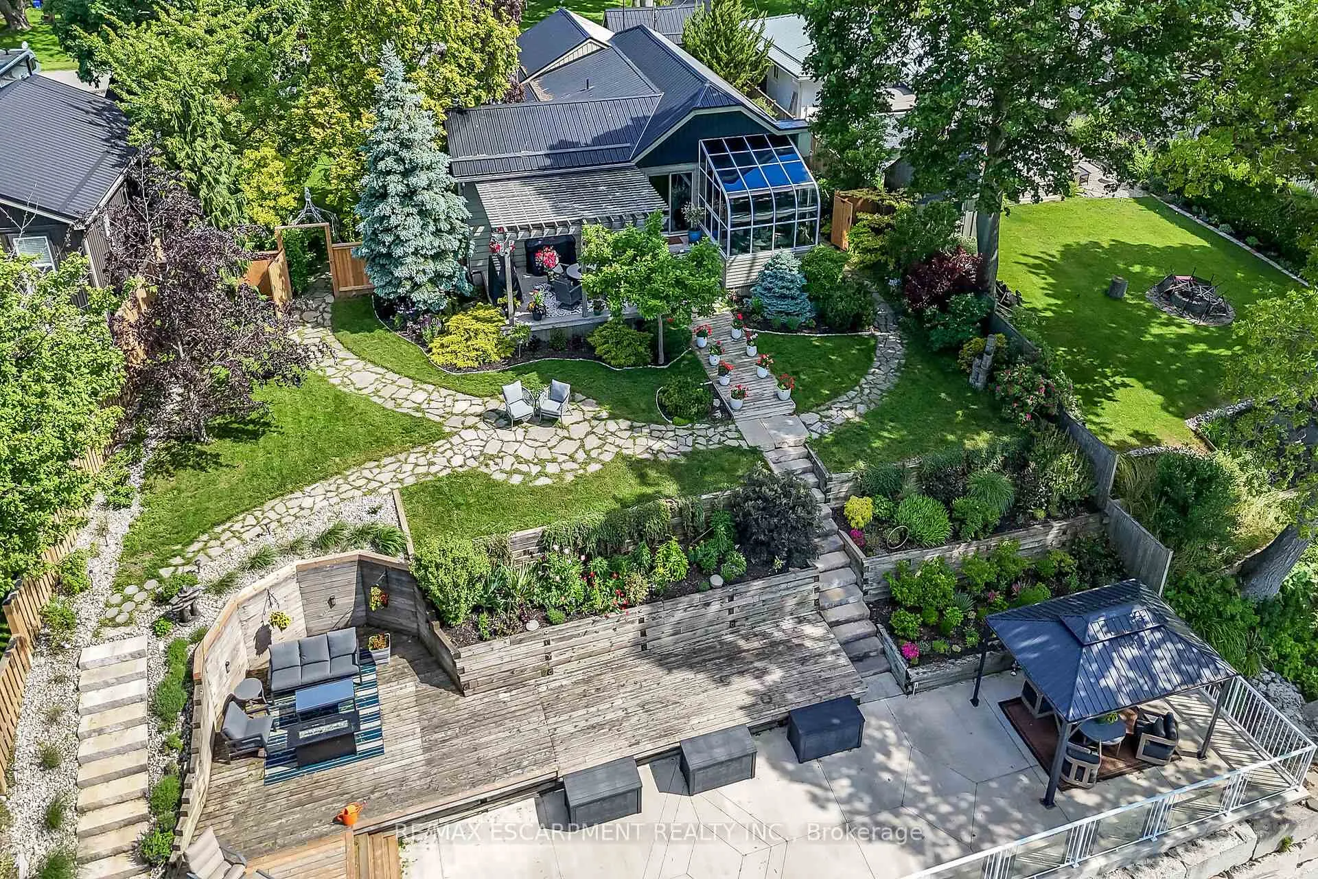 Photo 46 of 108 Lakeside Drive, Haldimand — HOMEH