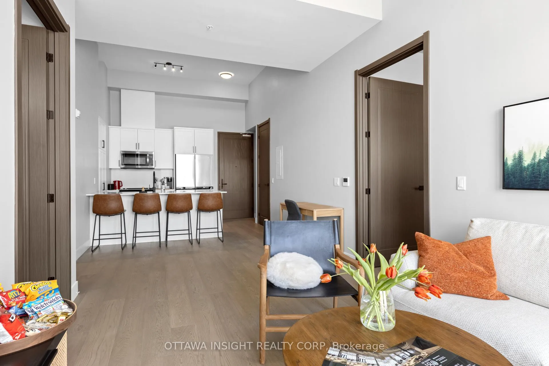 Photo 4 of Unit 2E, 180 Kanata Avenue, Ottawa, Kanata - Kanata Lakes/Heritage Hills — HOMEH