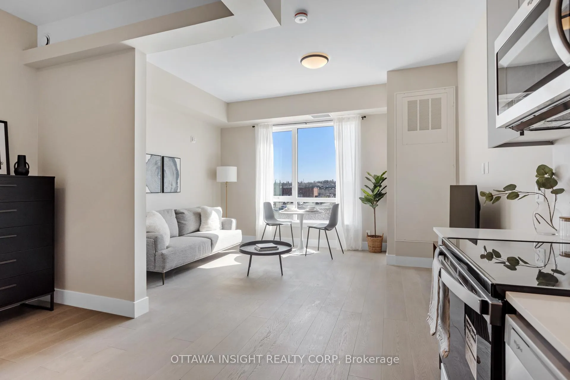 Photo 2 of Unit 1A, 180 Kanata Avenue, Ottawa, Kanata - Kanata Lakes/Heritage Hills — HOMEH